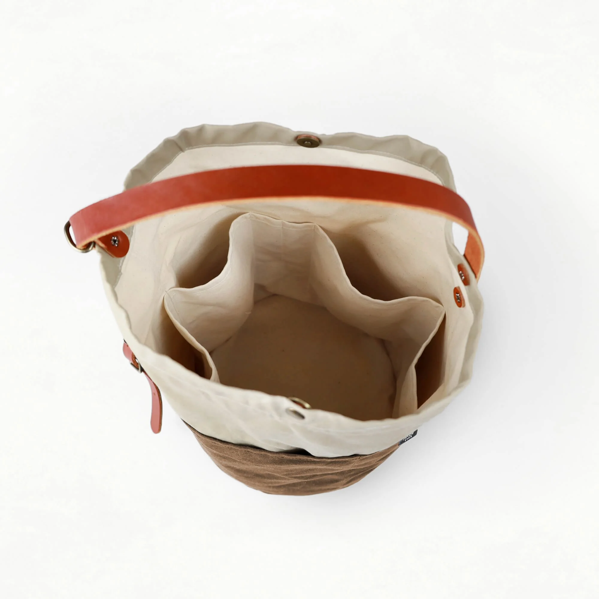 14.Bag Interior Vertical.jpg