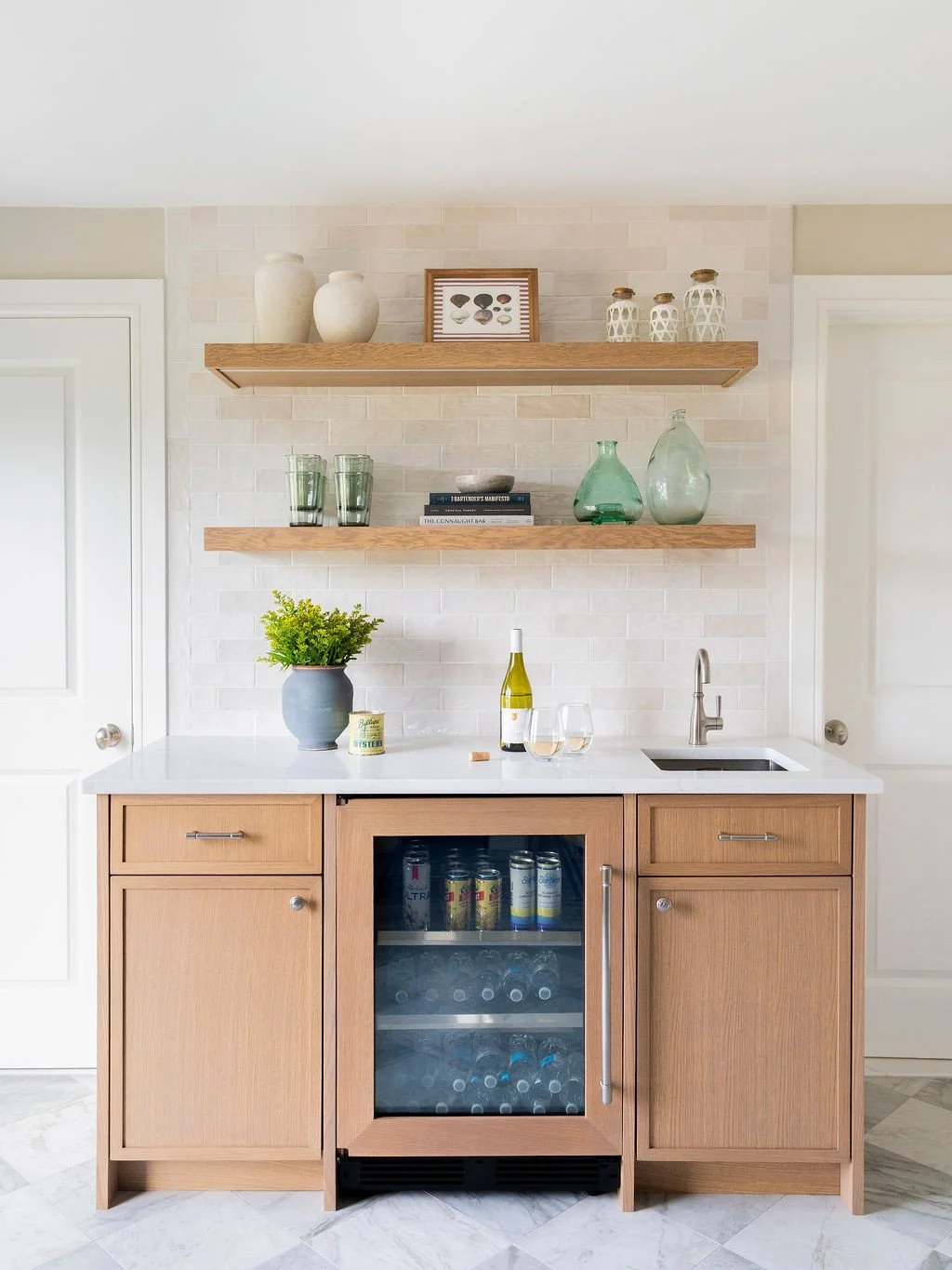 A family home needs room for everyone to come together &mdash; and space to settle in at their own pace.⁠
⁠
At Jerusalem Heights, we designed the downstairs lounge as a relaxed gathering spot with a feel all its own. A mini bar keeps refreshments clo