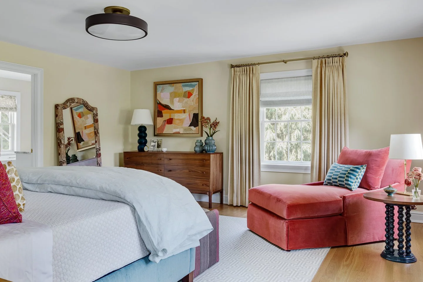 stonington-ct-primary-bedroom-chaise.jpg.jpg