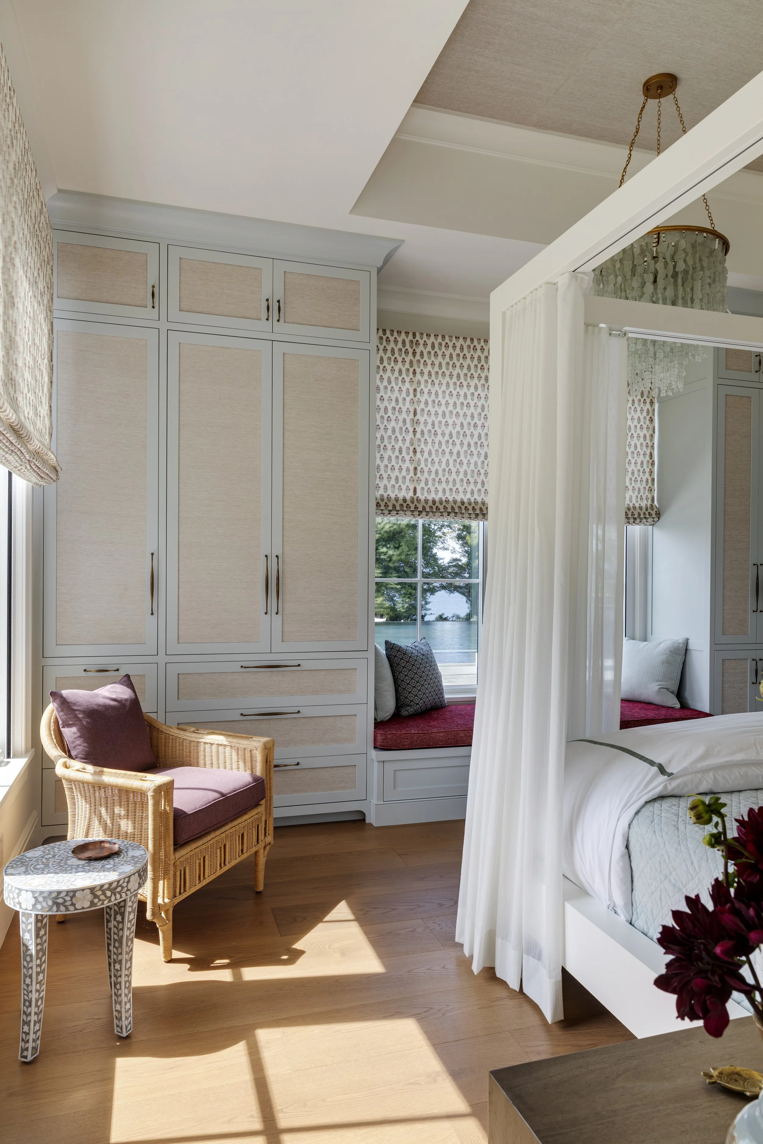 custom-pool-house-bedroom-sitting-area.jpg