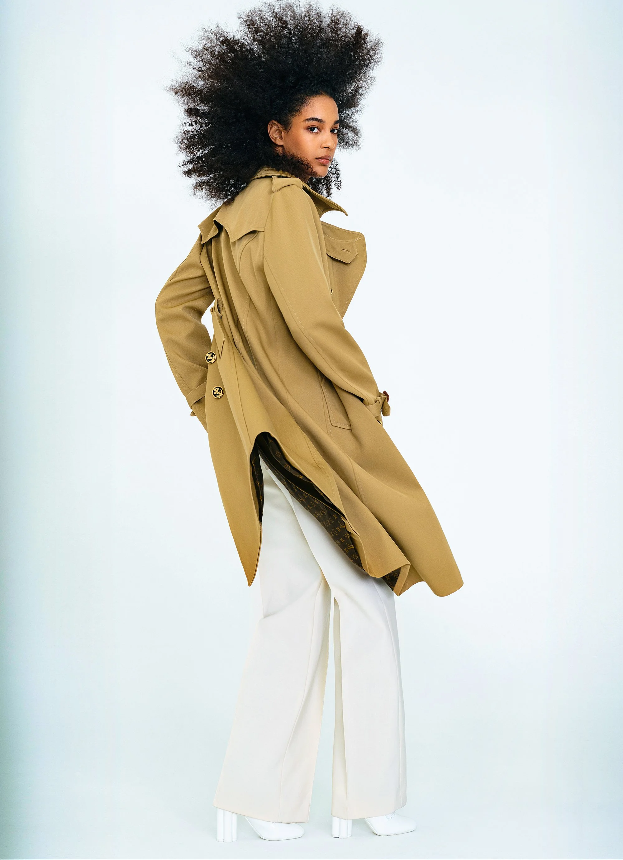 VOGUE MEXICO0843_v1 copy.jpg