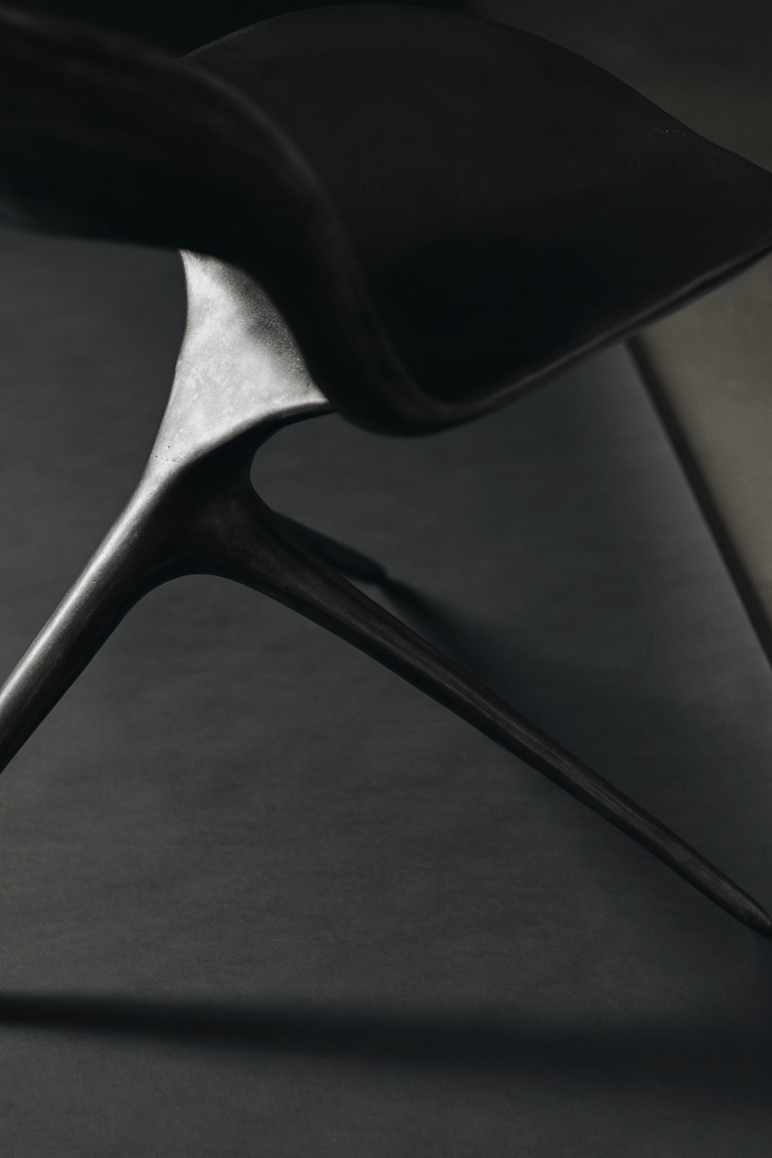 Frequency  432HZ Lounge Chair — Sebastián Ángeles_Basalto Collective 05.JPG