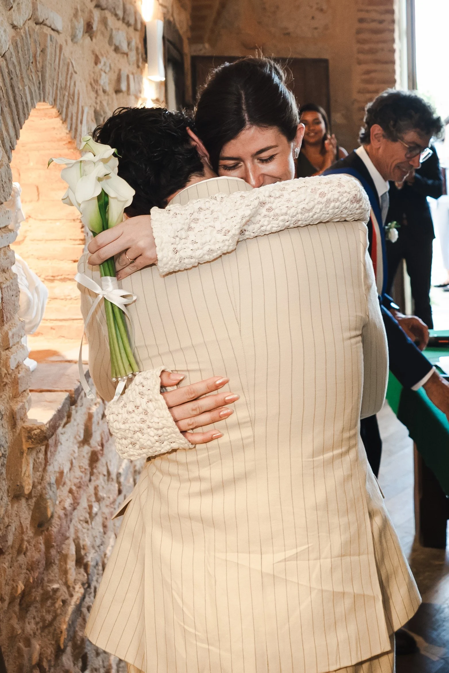 R & E Comp - -22.jpg