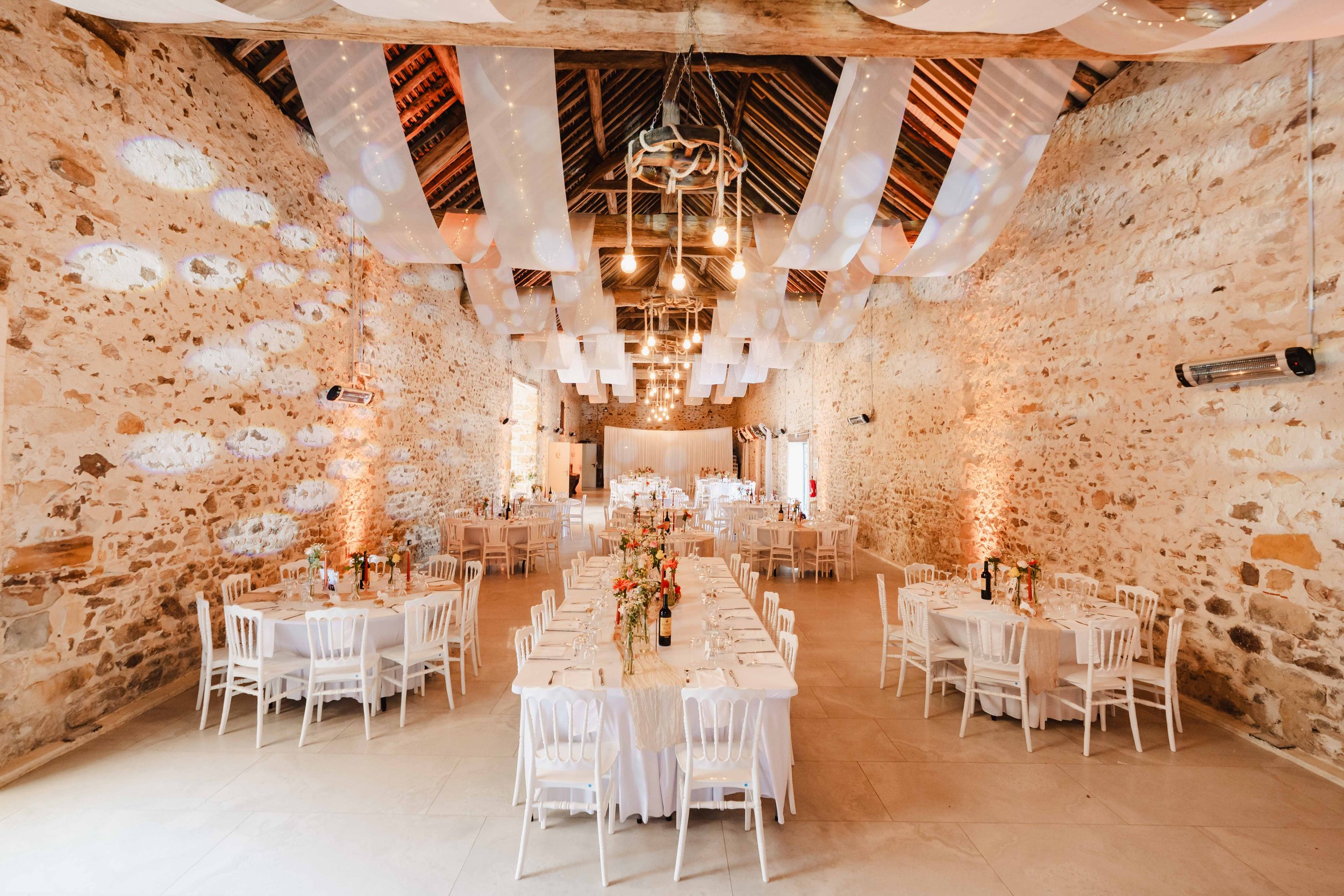 Salle de mariage du domaine Mauperthuis à Forges