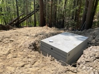 1,000 gallon concrete septic tank