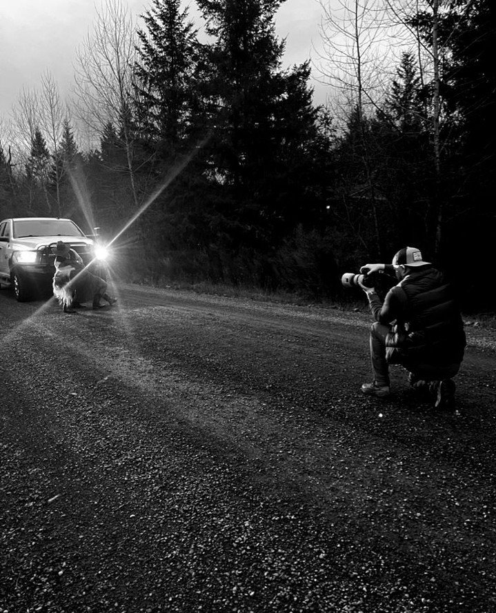 This post is for my photographers, and anyone interested in the behind the scenes of an elopement day. What&rsquo;s in my bag?⁠
⁠
First, the camera gear:⁠
I always bring two camera bodies with me. This lets me use two different focal lengths during f