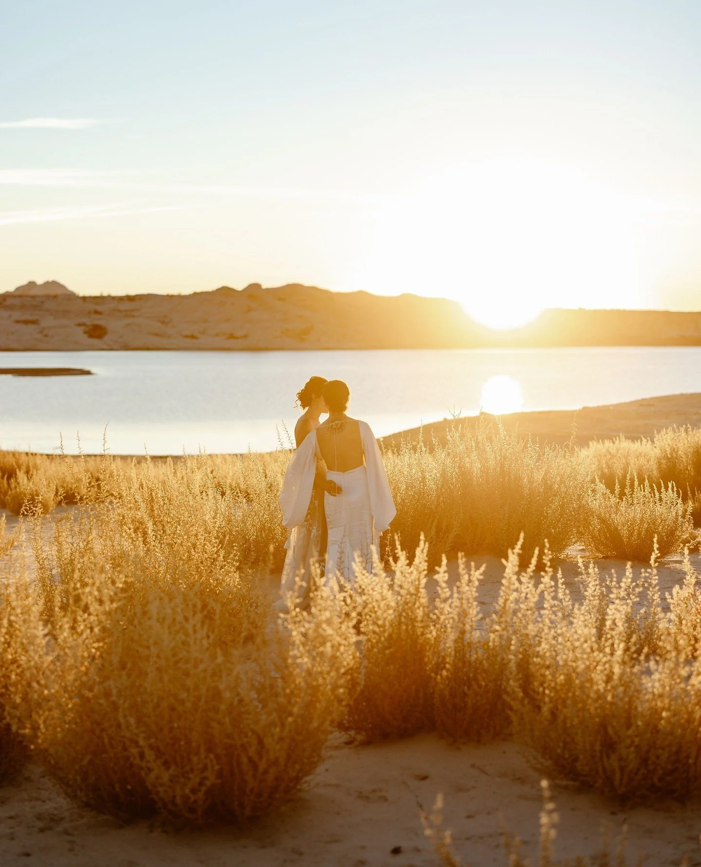 What is an elopement? ⁠
⁠
The word elope has changed over the course of my lifetime. I remember when people would say that they eloped and meant that they had run away to get married (usually in Vegas), but it has come to mean something else in recen