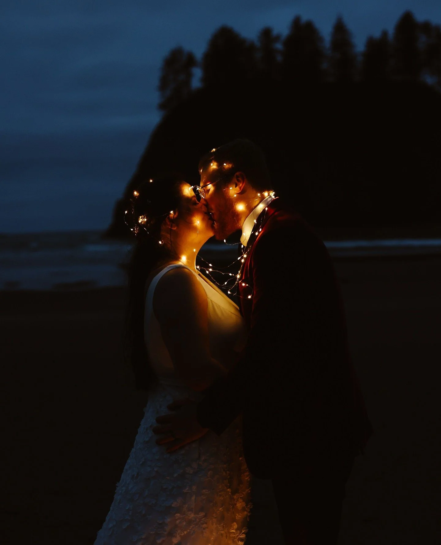 Thinking of eloping in one of Washington&rsquo;s National Parks? Make sure you have your permits! Having a special use permit for your elopement is just as important as bringing your marriage license! ⁠
⁠
Many locations in Olympic National Park, Moun