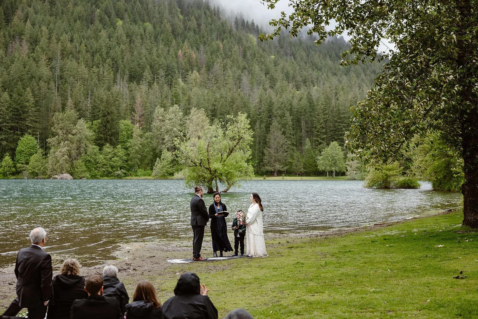 Intimate North Bend Elopement at Rattlesnake Lake