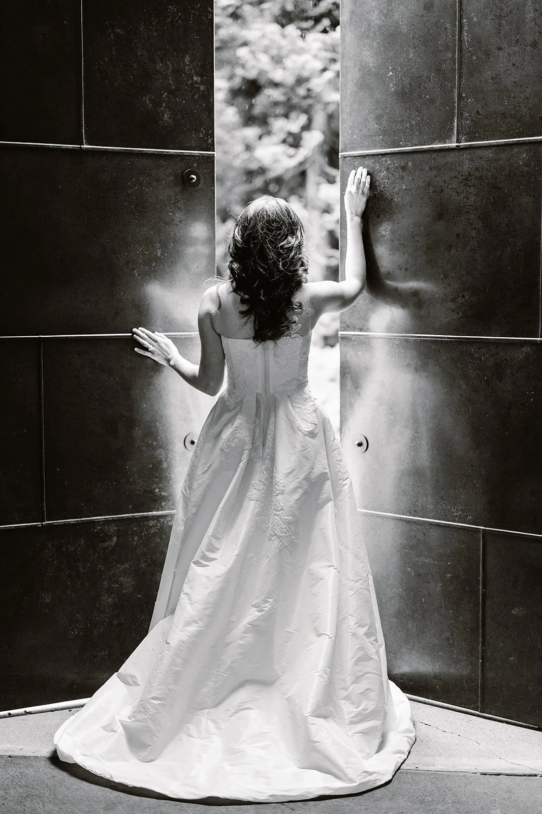 photo of bride walking out to her ceremony for her washington wedding