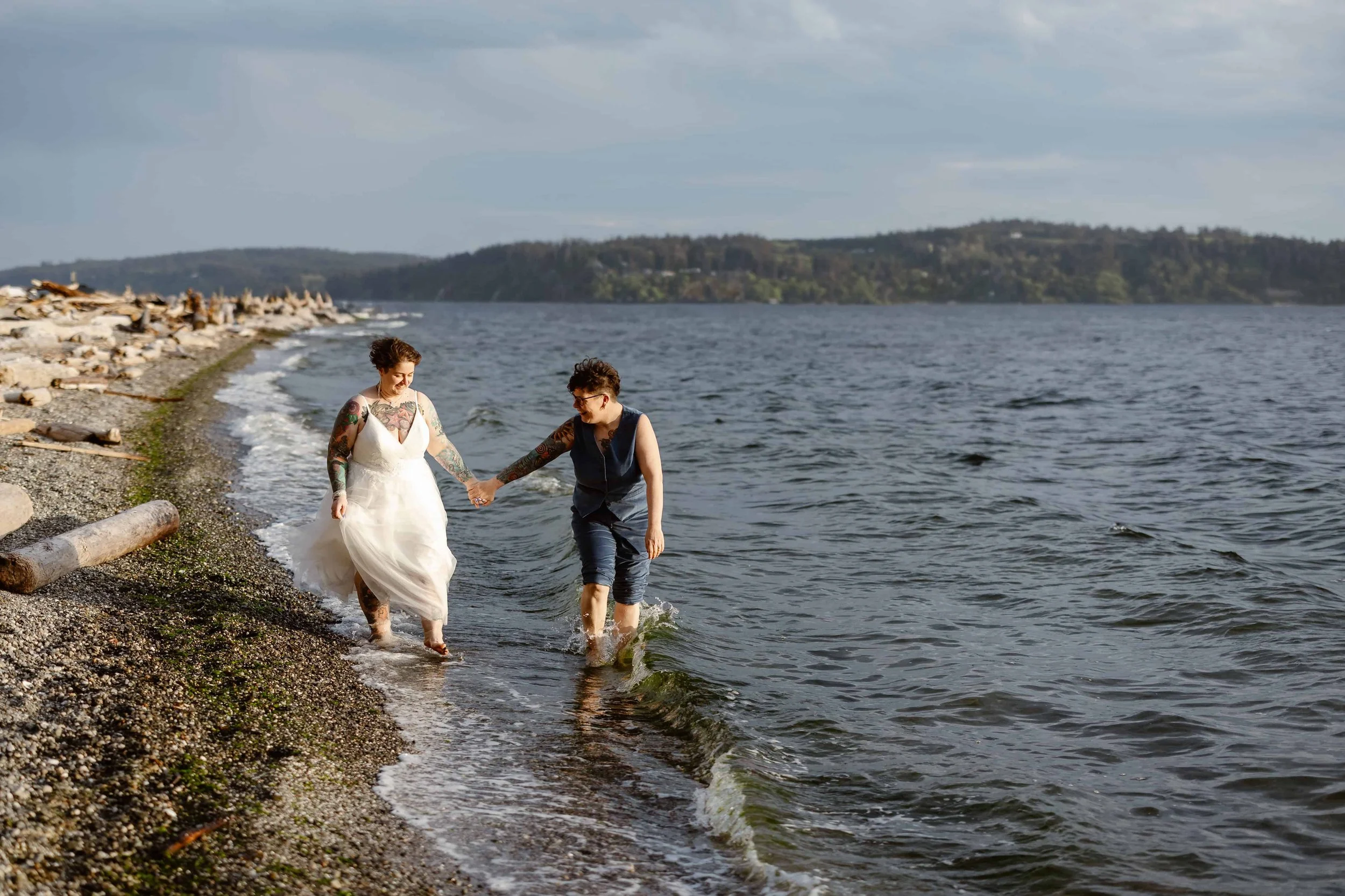 260501_Bleu-Shan_Wedding_Camano_Sneak-Peeks-20.jpg