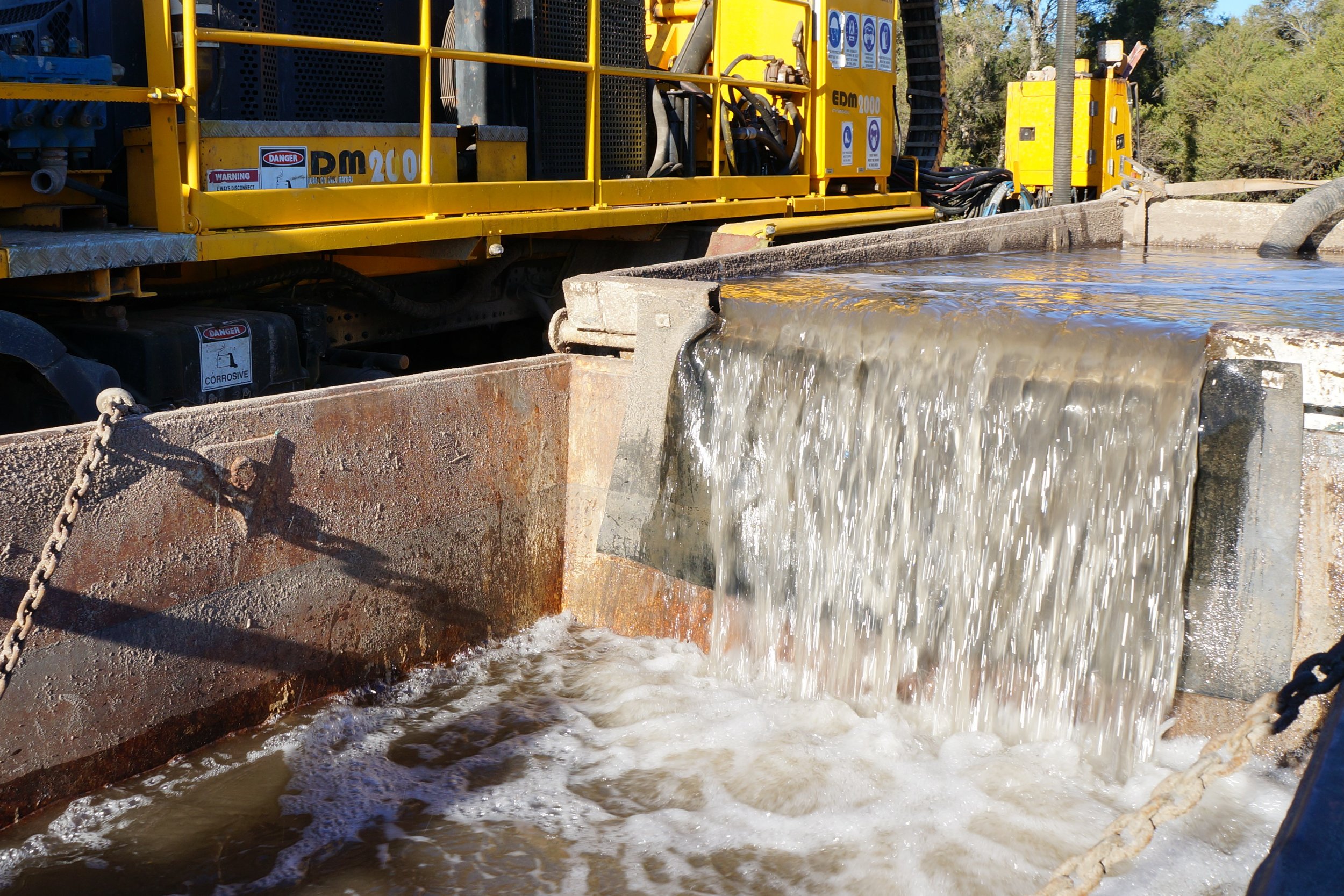 Mud tanks flowing Hunter Water.jpg