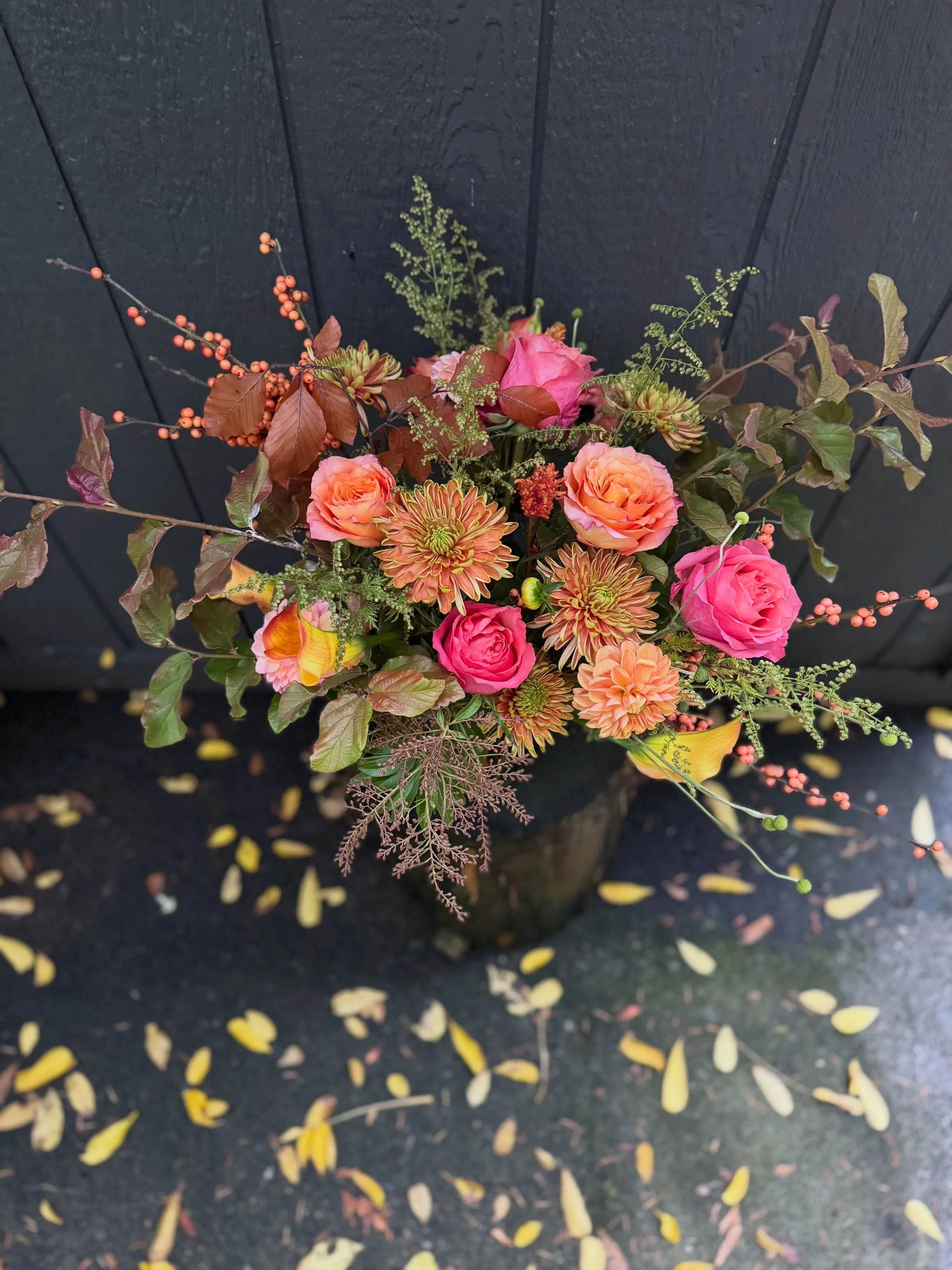 Autumn is almost here! Our Autumn Floral Subscription kicks off next week. Here is a sample of what we delivered last season!

Why subscribe?
🍂 Gorgeous seasonal blooms delivered right to your door
🍂 $10 off each deliver from our regular pricing
🍂