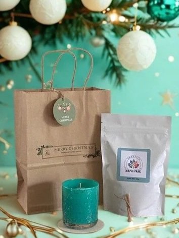 Teal+speckle+Xmas+gift.jpg