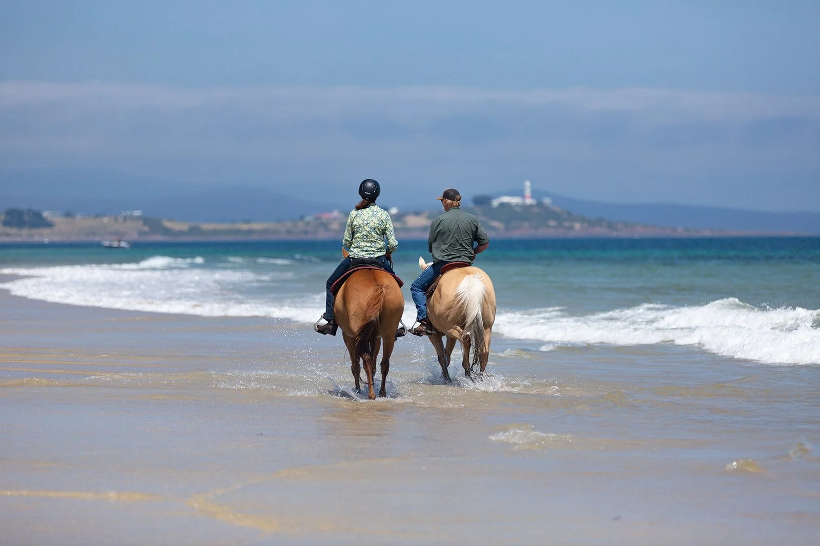 Land for sale in Tasmania Bell Buoy Beach