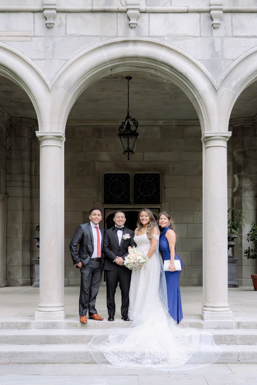 Planting Fields Family Portraits 3.jpeg