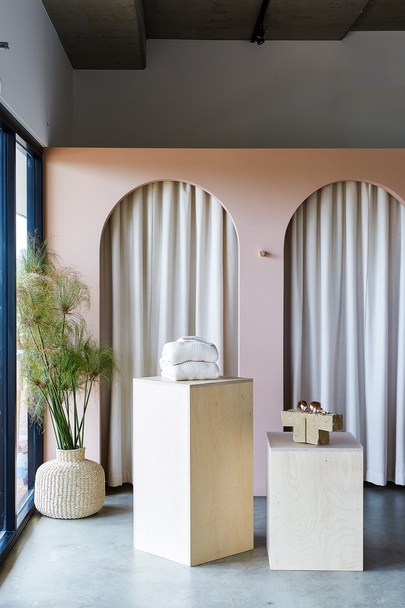 NIKKOU STORE 7 WEB-RES.jpg
