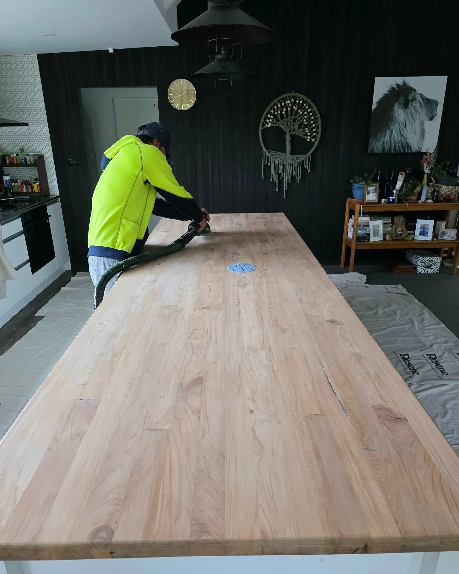 Before you hire a painter, read this 👇

A good paint job doesn&rsquo;t start with a brush - it starts with the right questions.

Before you choose any painter, ask them these three things:

1️⃣ What does your preparation process look like?
(Paint on