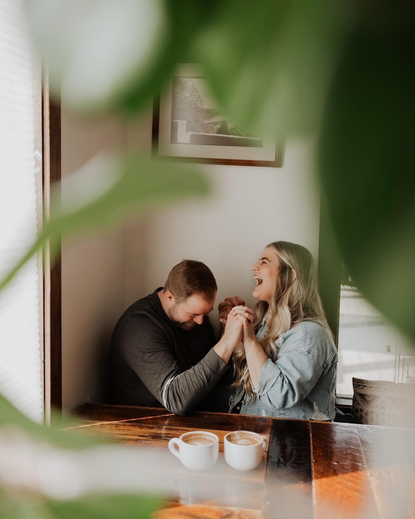 Steven + Chelsey chose the coffee shop for their engagement session where they had their first date, and it was pretty much perfection ✨ Stoked to get these two married this fall at one of my favorite venues🤘🏻