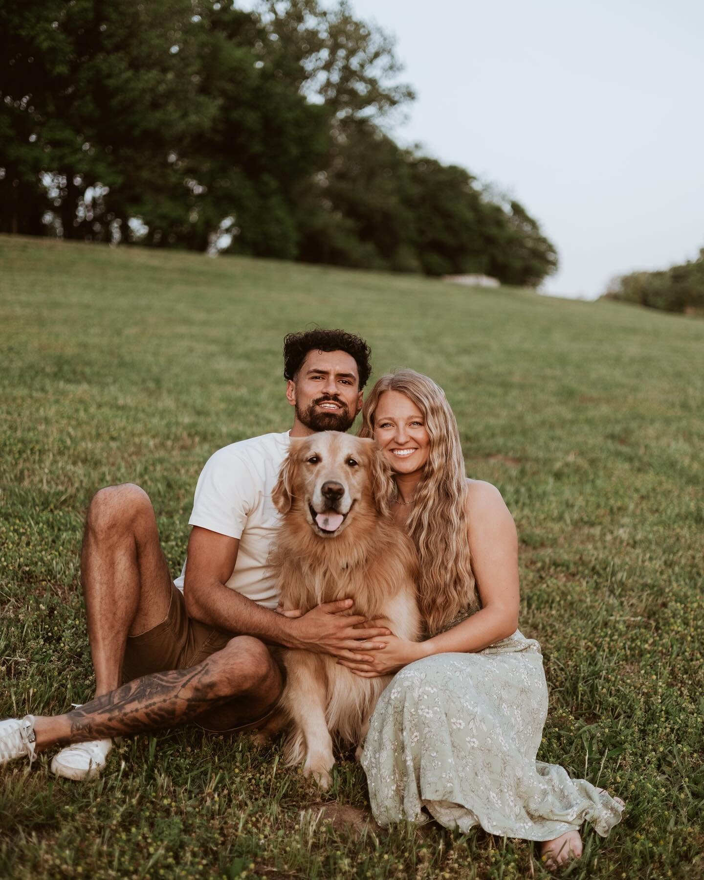 Lauren reached out a couple weeks back and wanted to surprise Andrew with a session for his birthday, but not just because it was his birthday. Bear, the adorable golden retriever, was recently diagnosed with lymphoma 😭 Being the dog lover that I am