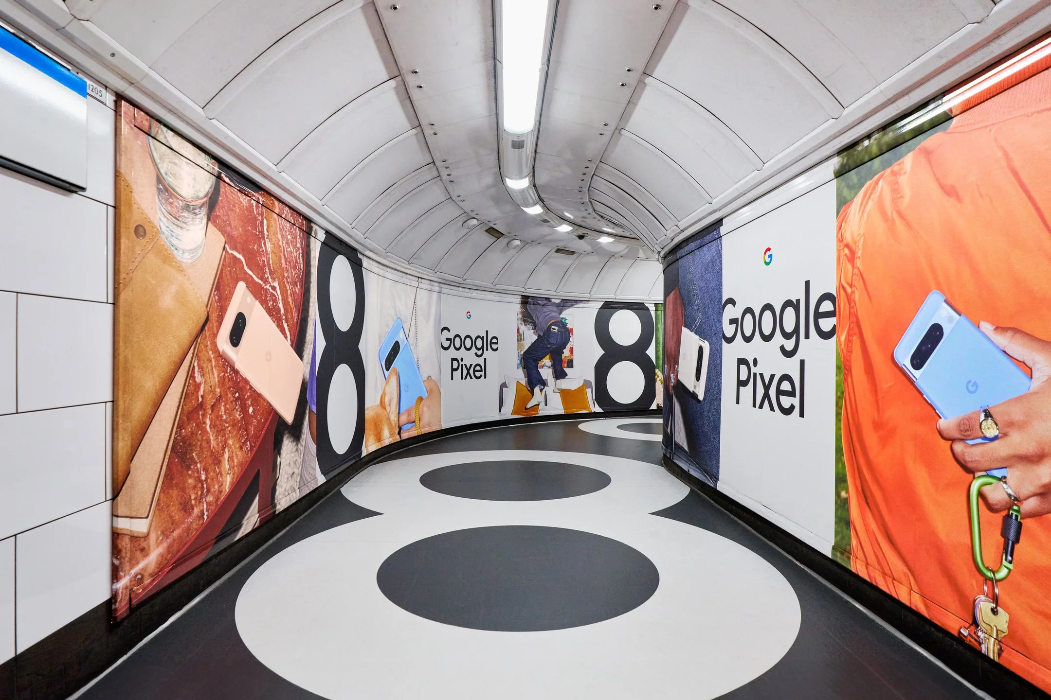 Google Pixel 8 OOH Capture