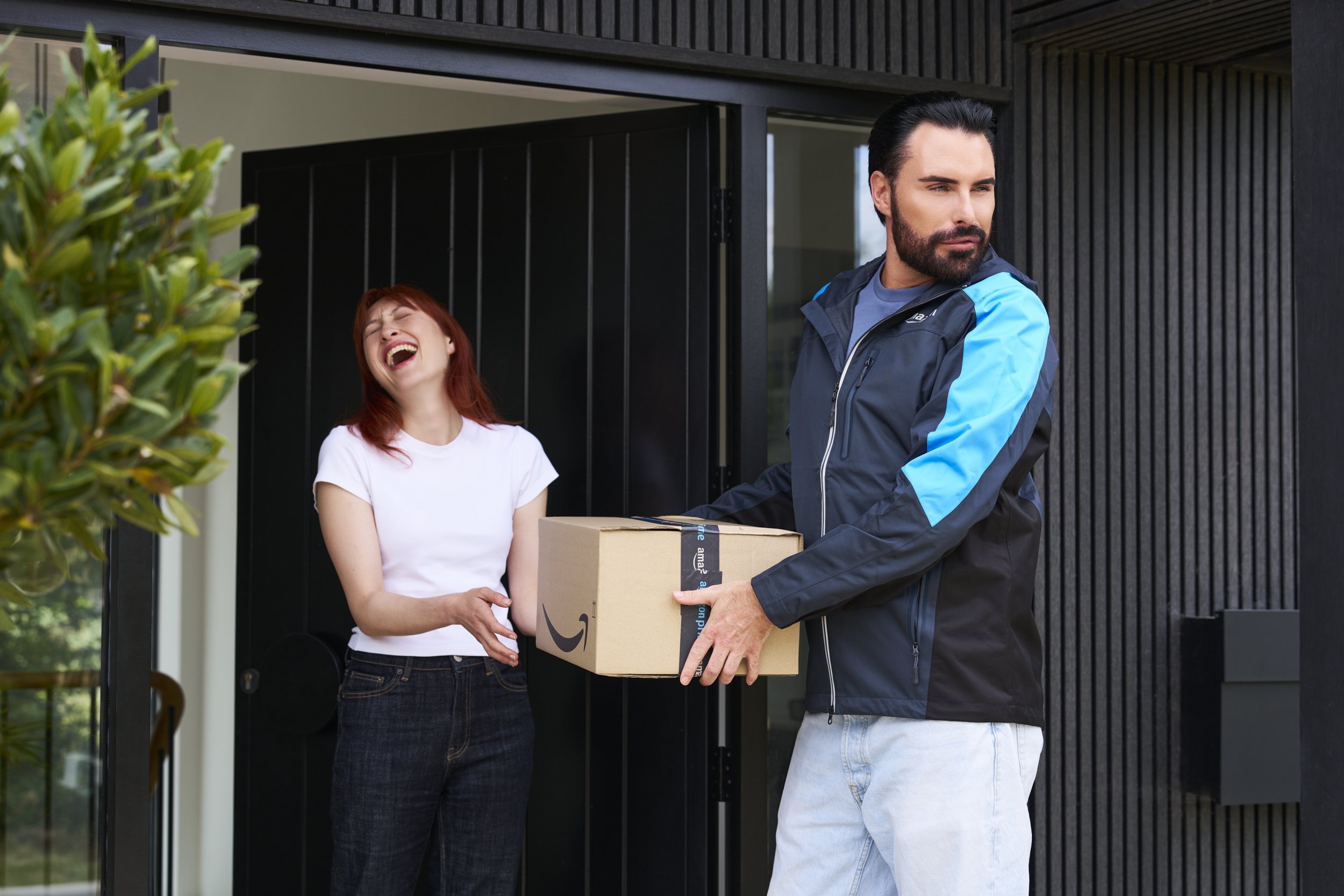 26.06.01_AMAZON PRIME_RYLAN_ON YOUR DOORSTEP_071_Retouched.jpg