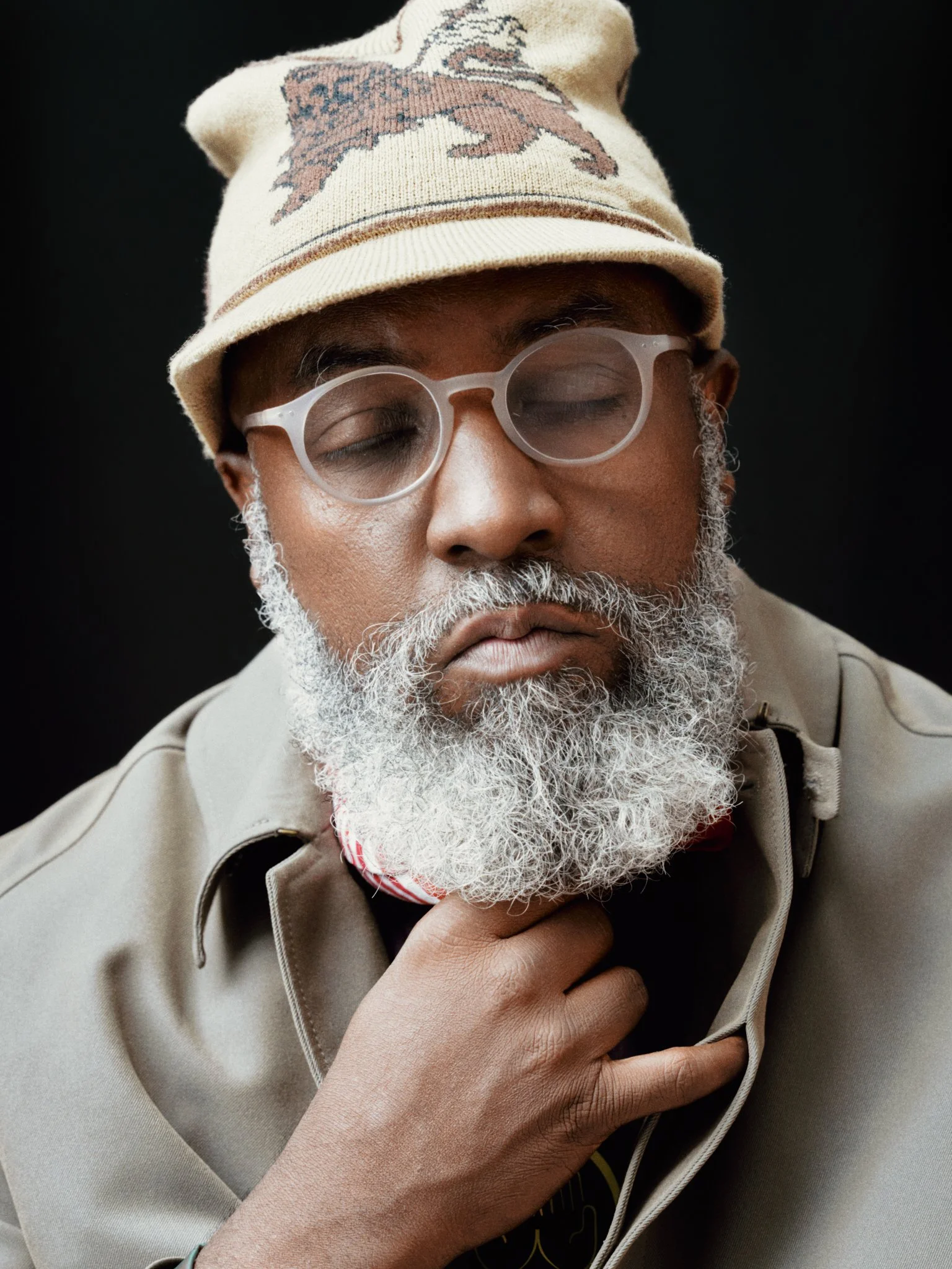 Roger_Robinson_270826_Shot_4_088 1.jpg