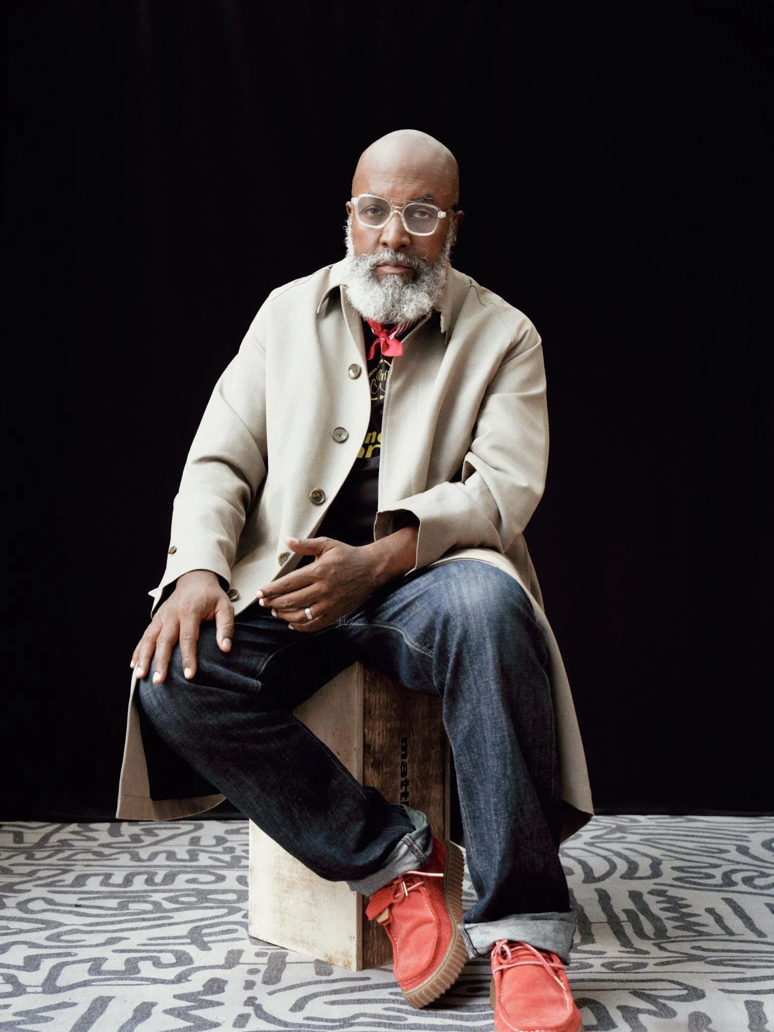 Roger_Robinson_270826_Shot_4_145 1.jpg