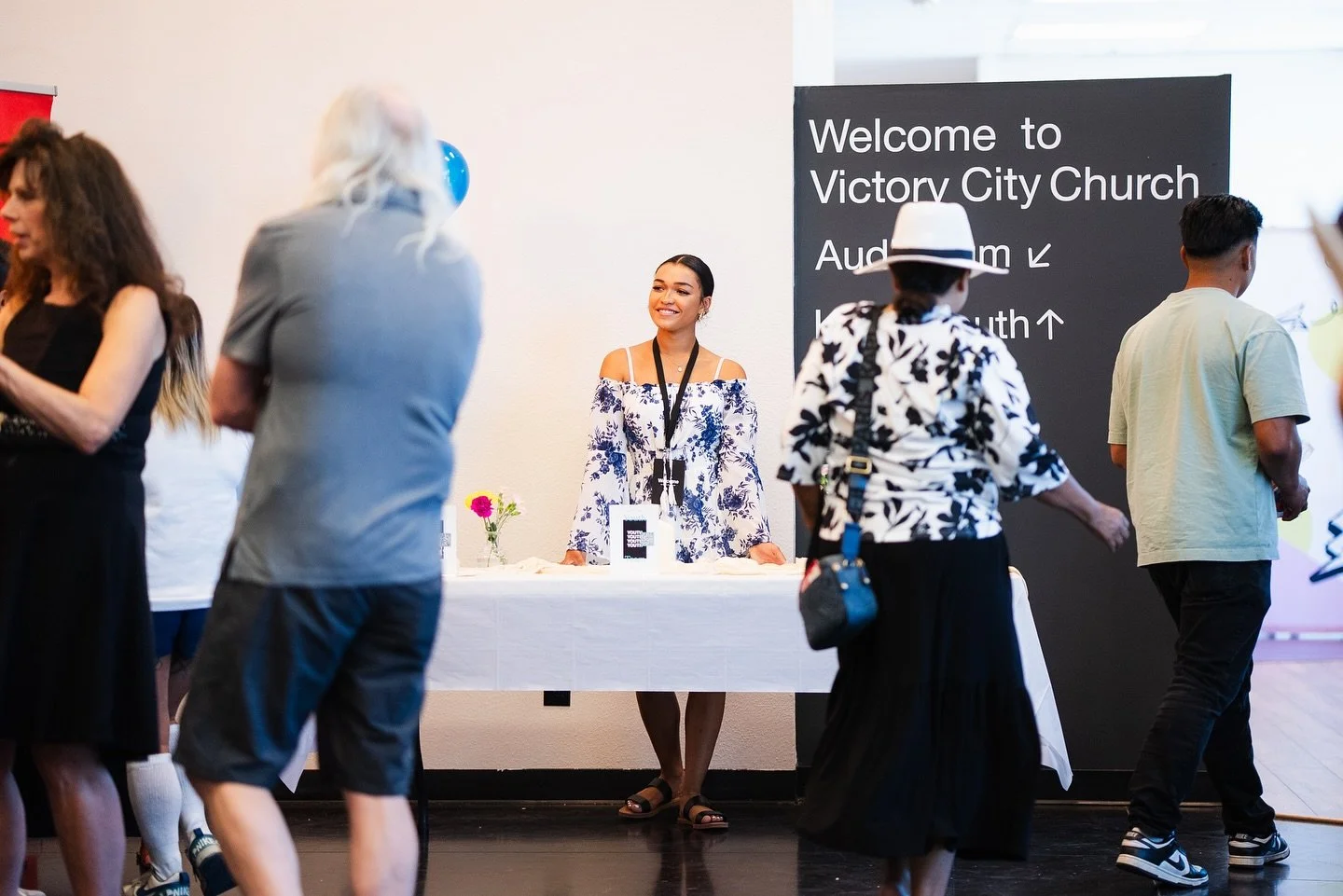 This past Sunday, we continued our Kingdom series with a powerful message from Pastor Chris Vigil, exploring the rich, biblical portrait of Jesus as King, the Christ, woven throughout Scripture. It was a time of worship, encounter, and conviction.

J