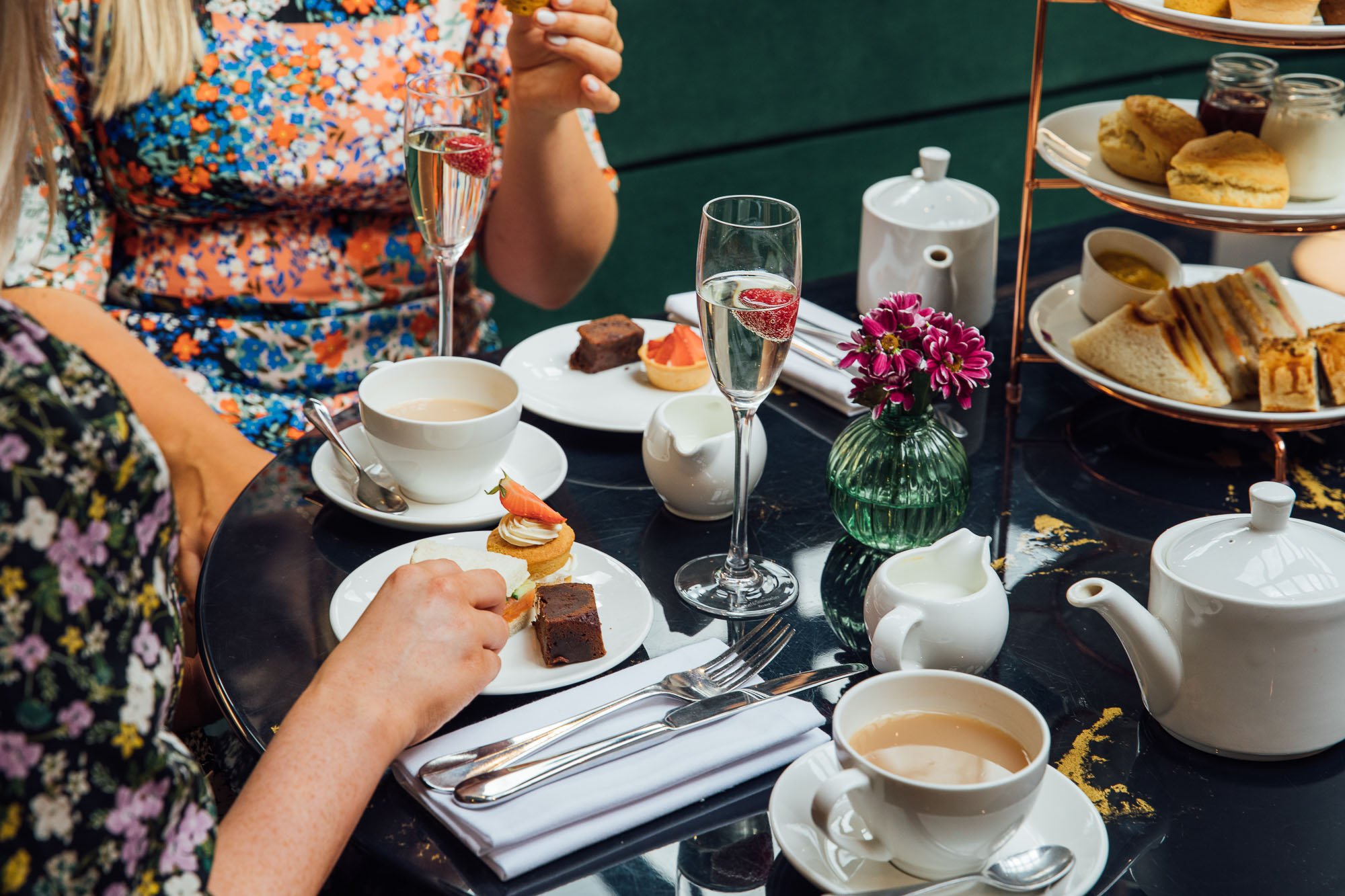 Takeaway Traditional Afternoon Tea for 2