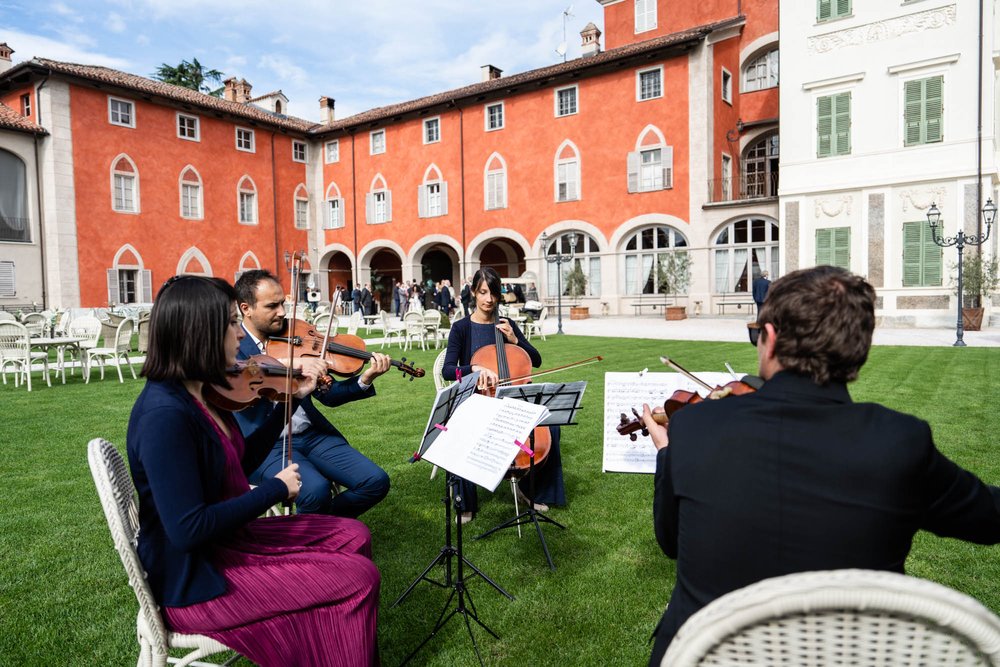 00027 foto matrimonio castello di morozzo.jpg