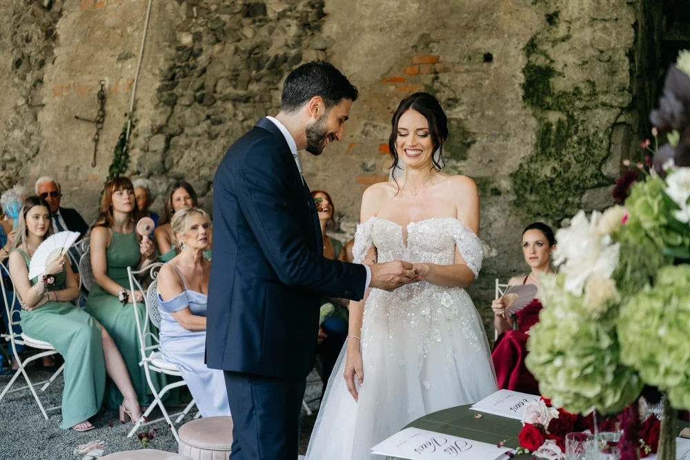 00025Castello Mercenasco Matrimonio Studio Bandiera.jpg