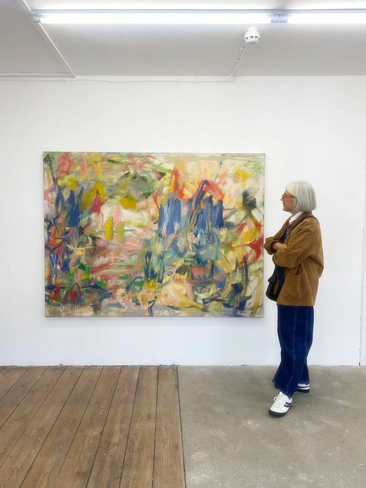 A great afternoon of gallery visits yesterday.

At @southparade_ I loved seeing the work of Gina Kuschke (@ginakuschke RCA 2024). Her paintings are full of energy and feel completely present. Also on view was a strong canvas by Henry Curchod (@henryc