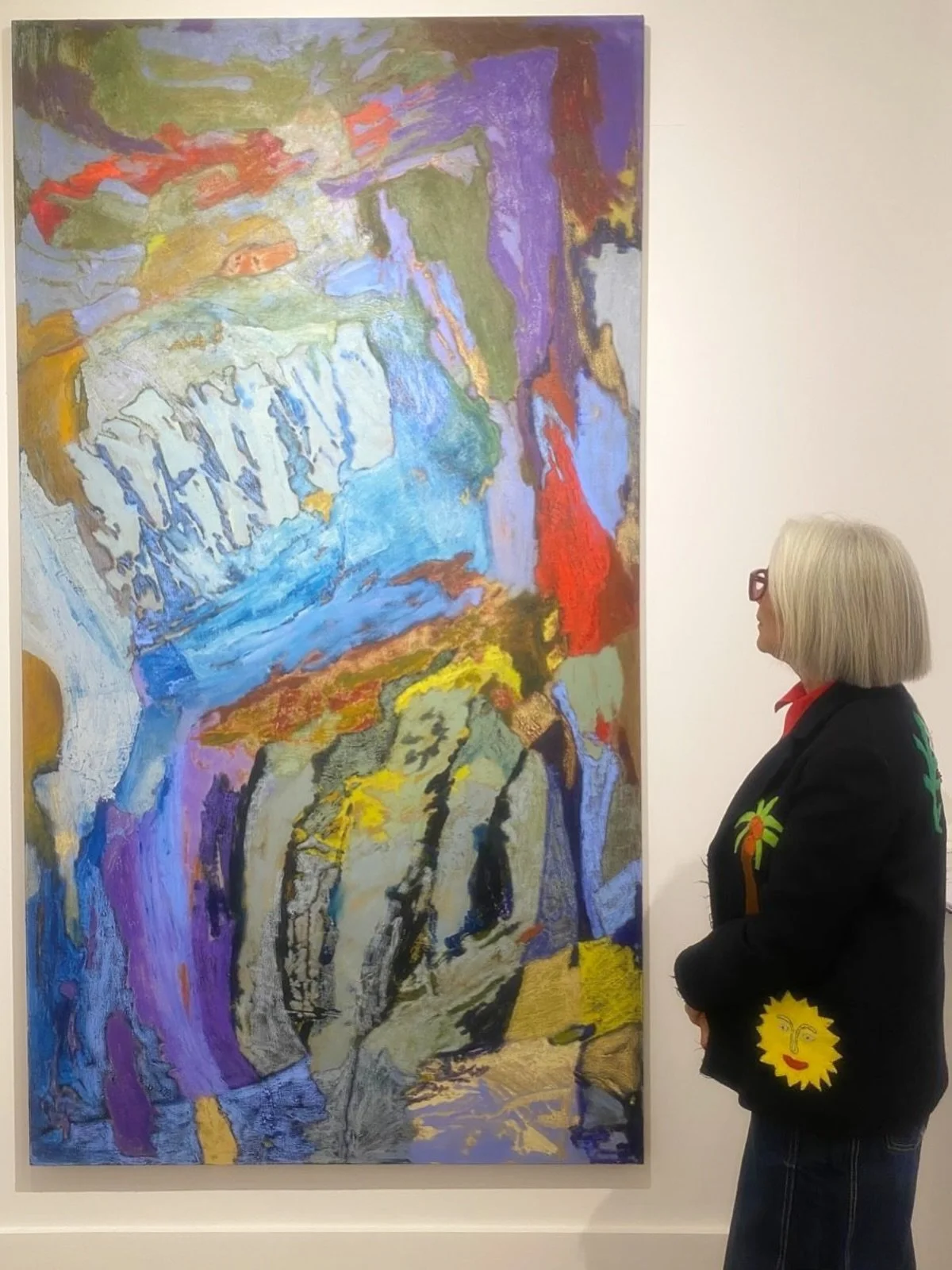 Pre Frieze is in full swing and yesterday was a day of pure art world joy.

First stop in my Fitzrovia hop was LPF to see Annice Fell, whose work has a subtle strength that lingers. I also adored the dahlias dotted around to help the paintings sing. 