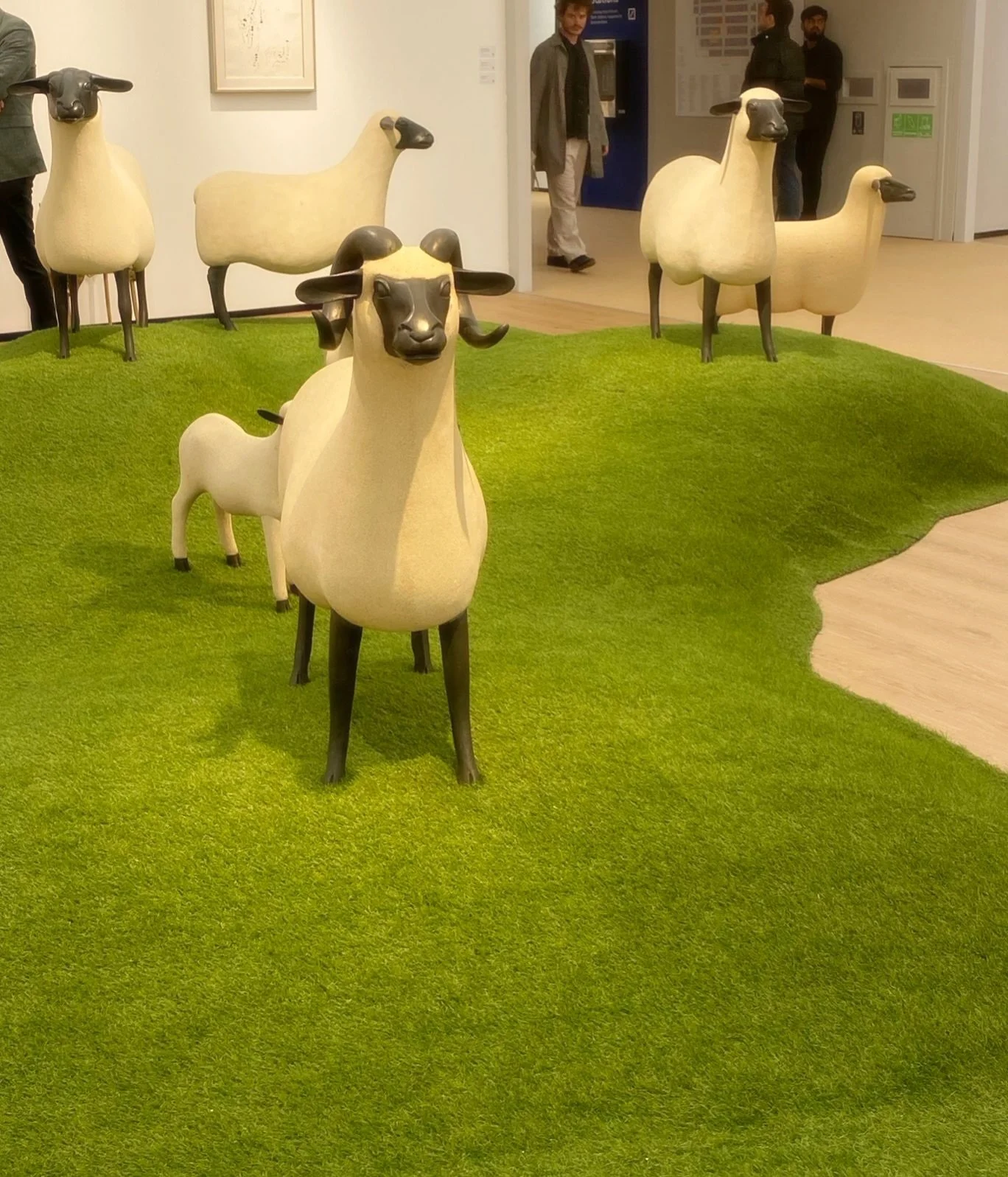 Thursday onwards Frieze week highlights - what a fantastic whirlwind 
Thursday
The day began at Echo Soho: a fresh, female empowered fair founded by India Rose James, devoted to giving space and voice to women-led galleries. I was especially taken b