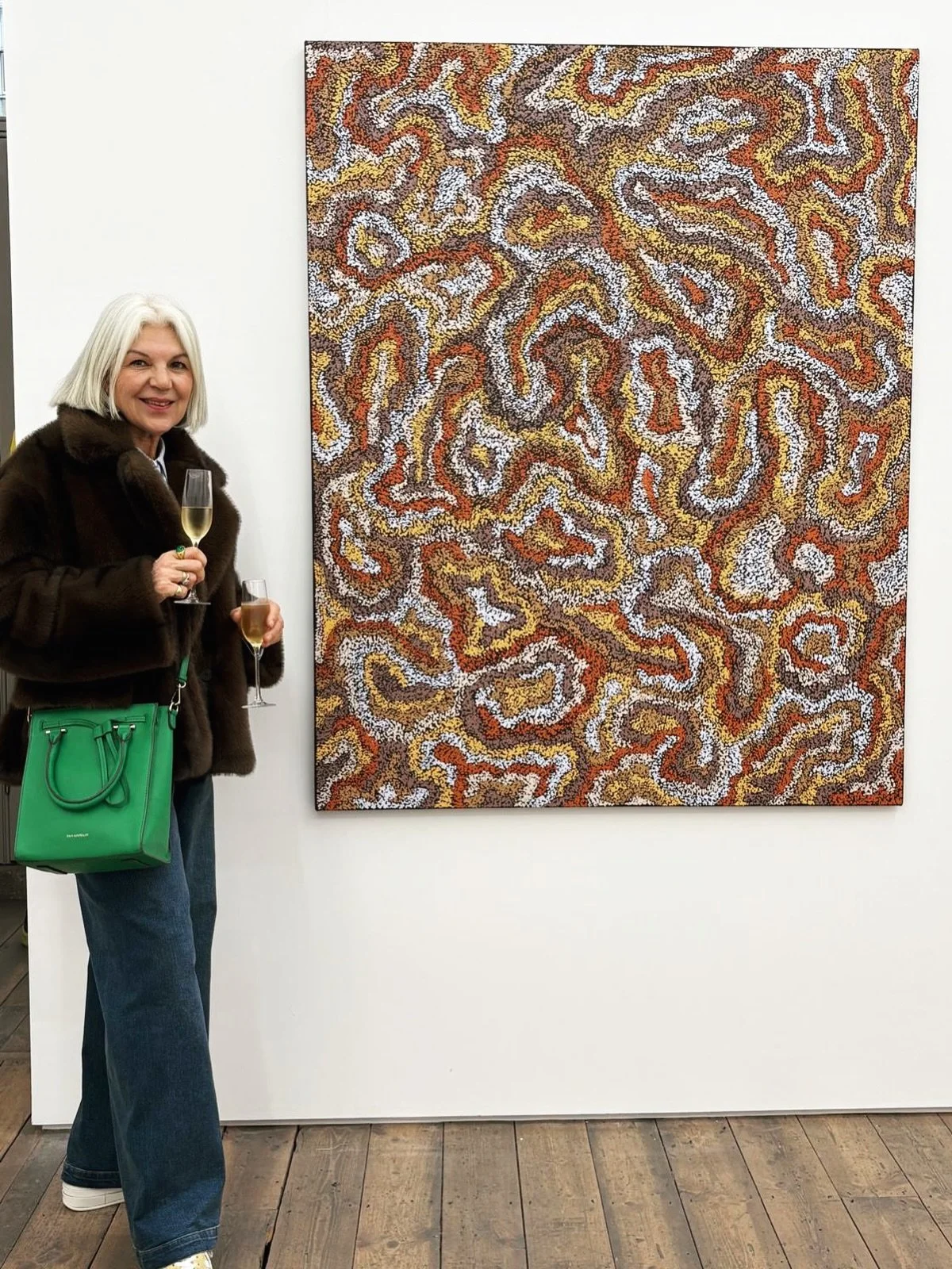 Huge thanks to Edel Assanti for a wonderful evening at the private view of Portals to Place: Three Papunya Tula Artists. A fantastic show, and a very good excuse to take my new Vinted bag out (I&rsquo;m extremely pleased with this purchase). Made ext