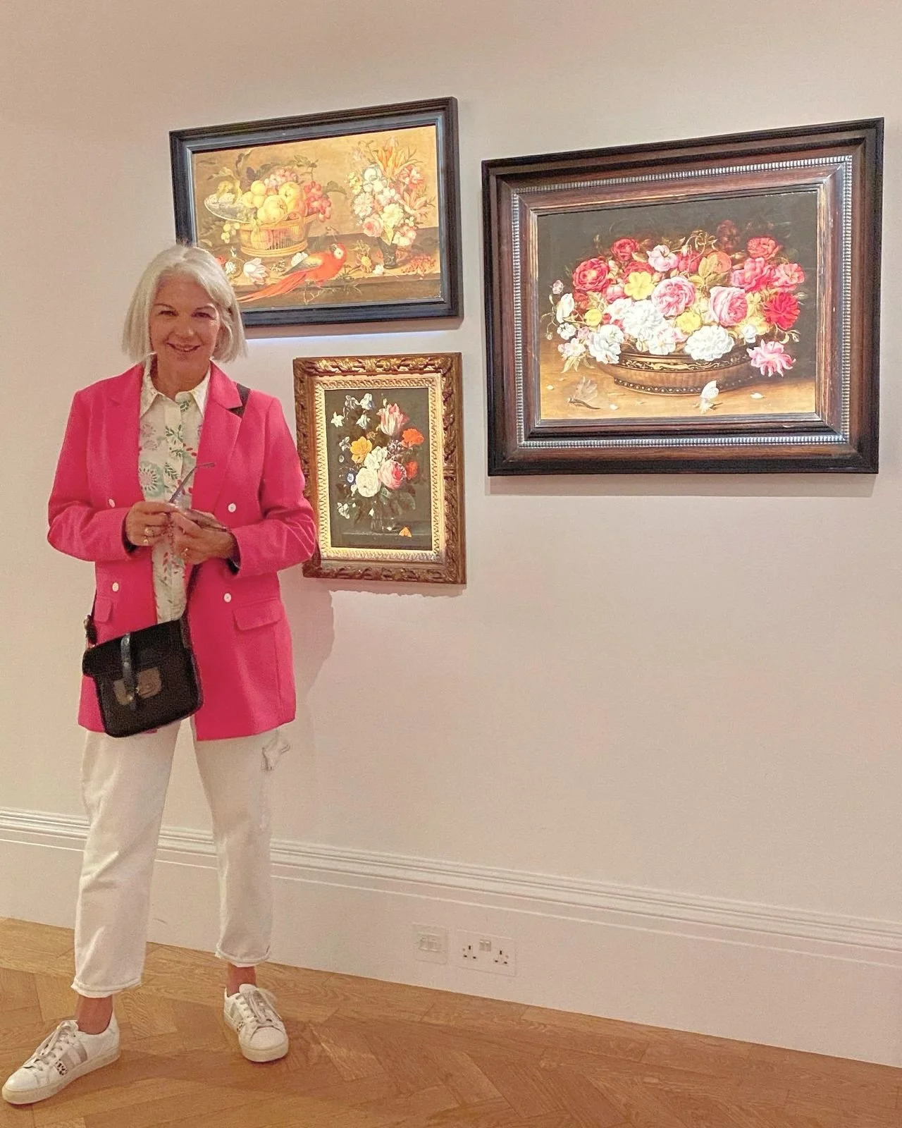 People often think traditional art only belongs in a classic or period home, but I&rsquo;m here to convince you otherwise!

It&rsquo;s something that has been on my mind, after recently sourcing a beautiful classic piece from @sothebys. Titled &lsquo