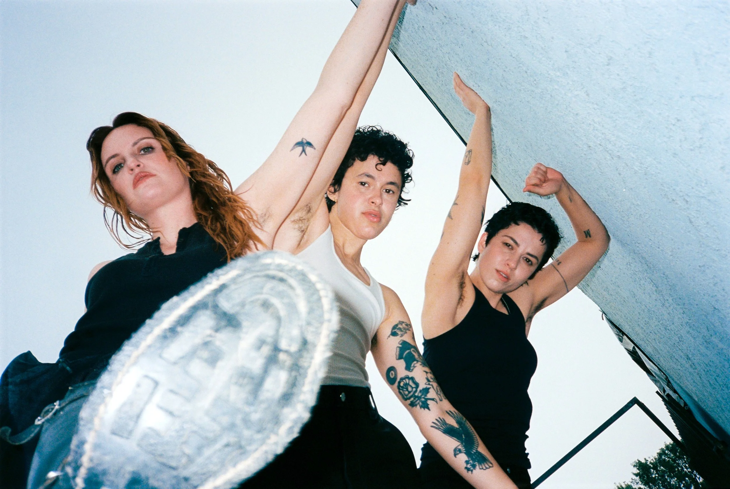 muna polyester cover 2026 interview dancing on the wall