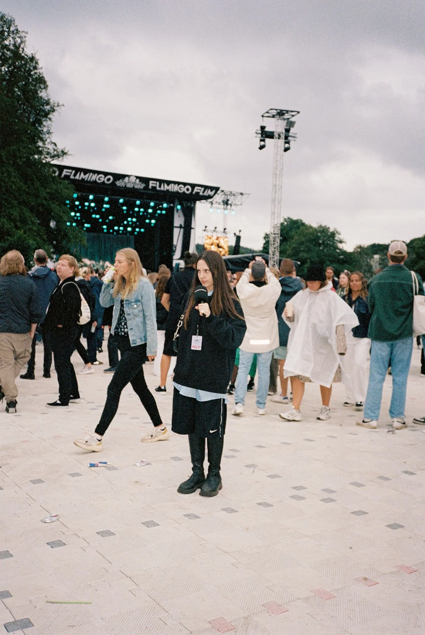 Iona Bielby Polyester Shooting Stars 2026