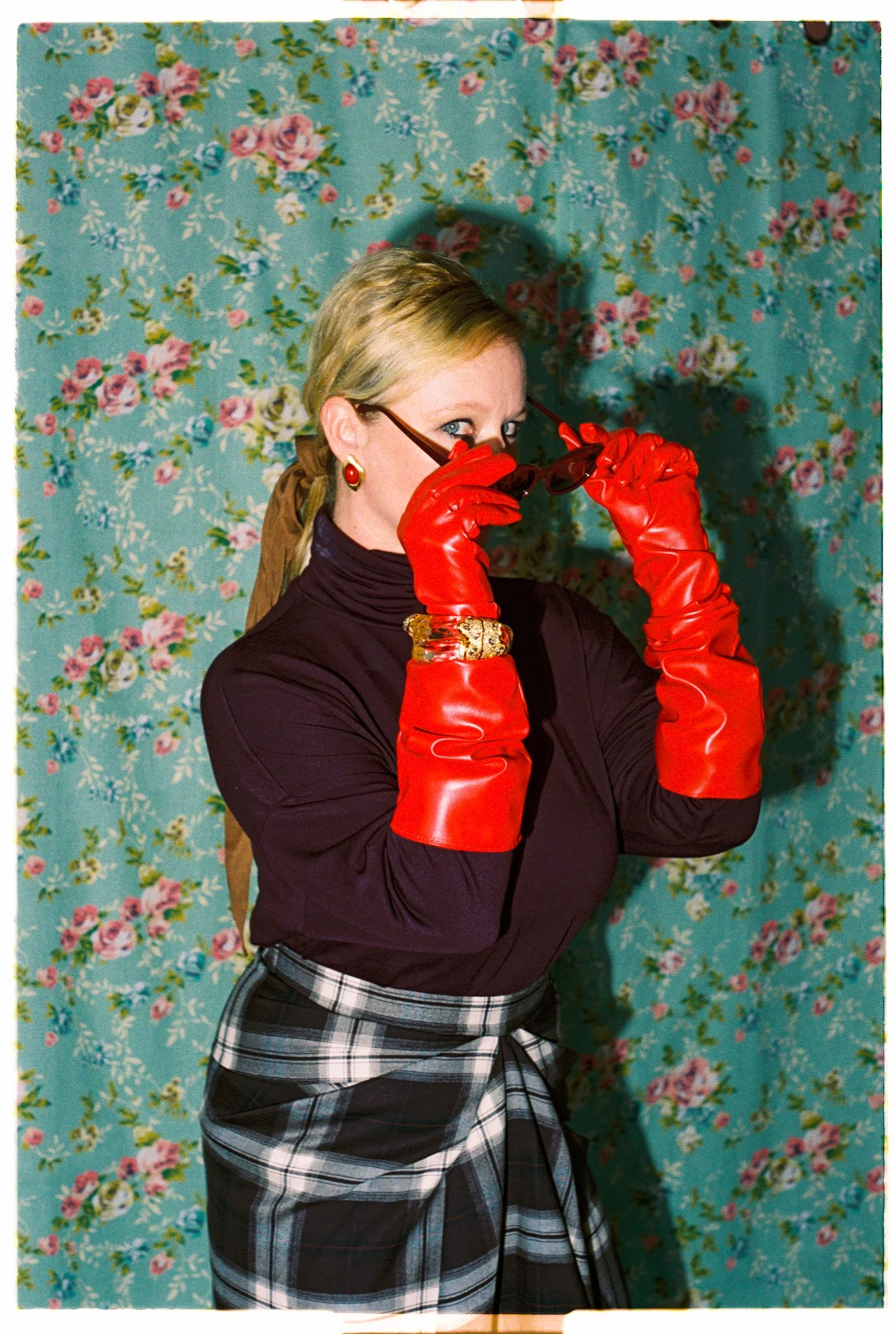 thora birch enid coleslaw ghost world the chronology of water kristen stewart polyesterzine polyester zine maya fuhr hannah ewens feature story editorial interview new american beauty hocus pocus