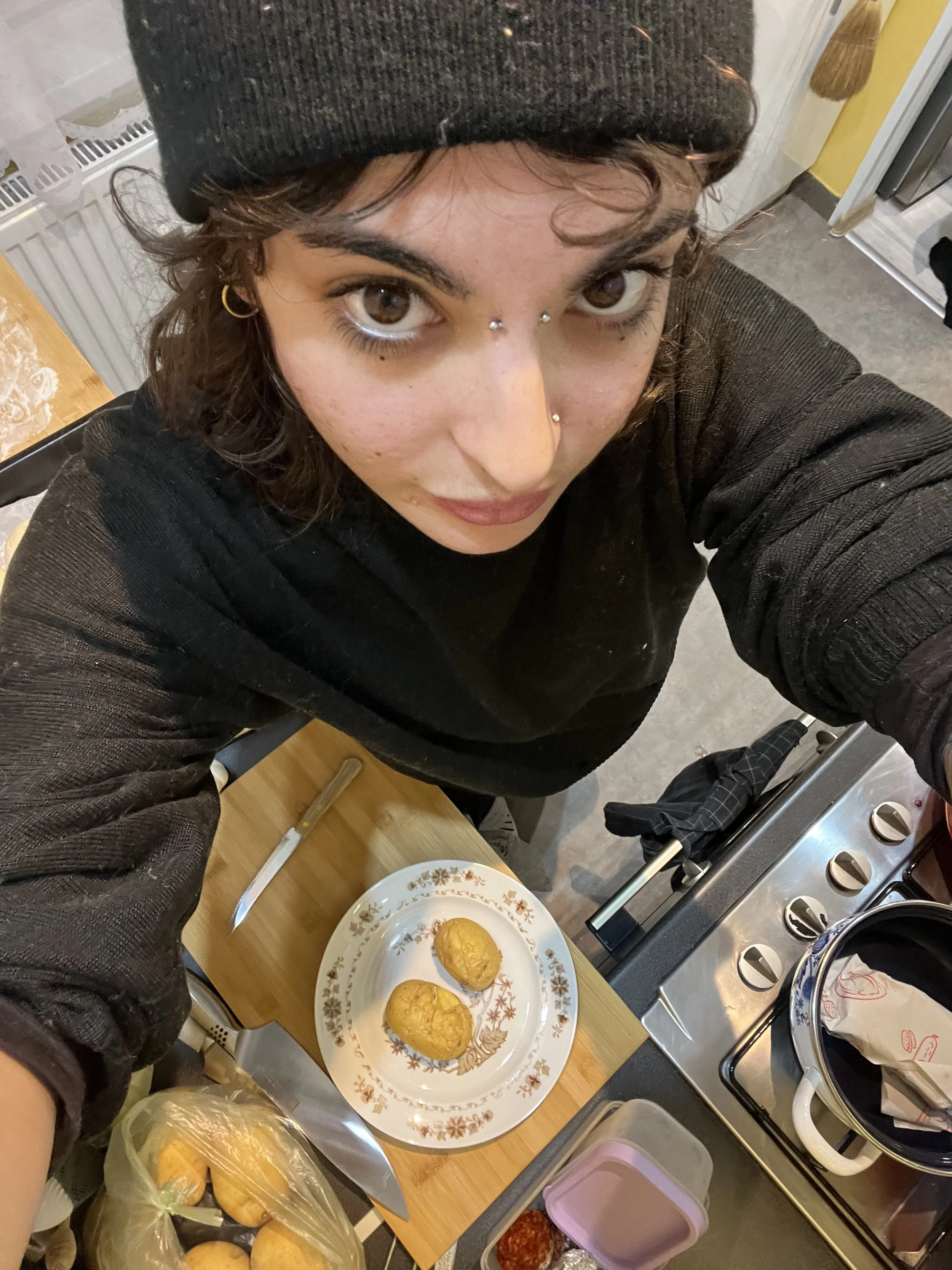 Zoe Zannos’ Guide to Finding Meaningful Connection Wherever You Are&nbsp;