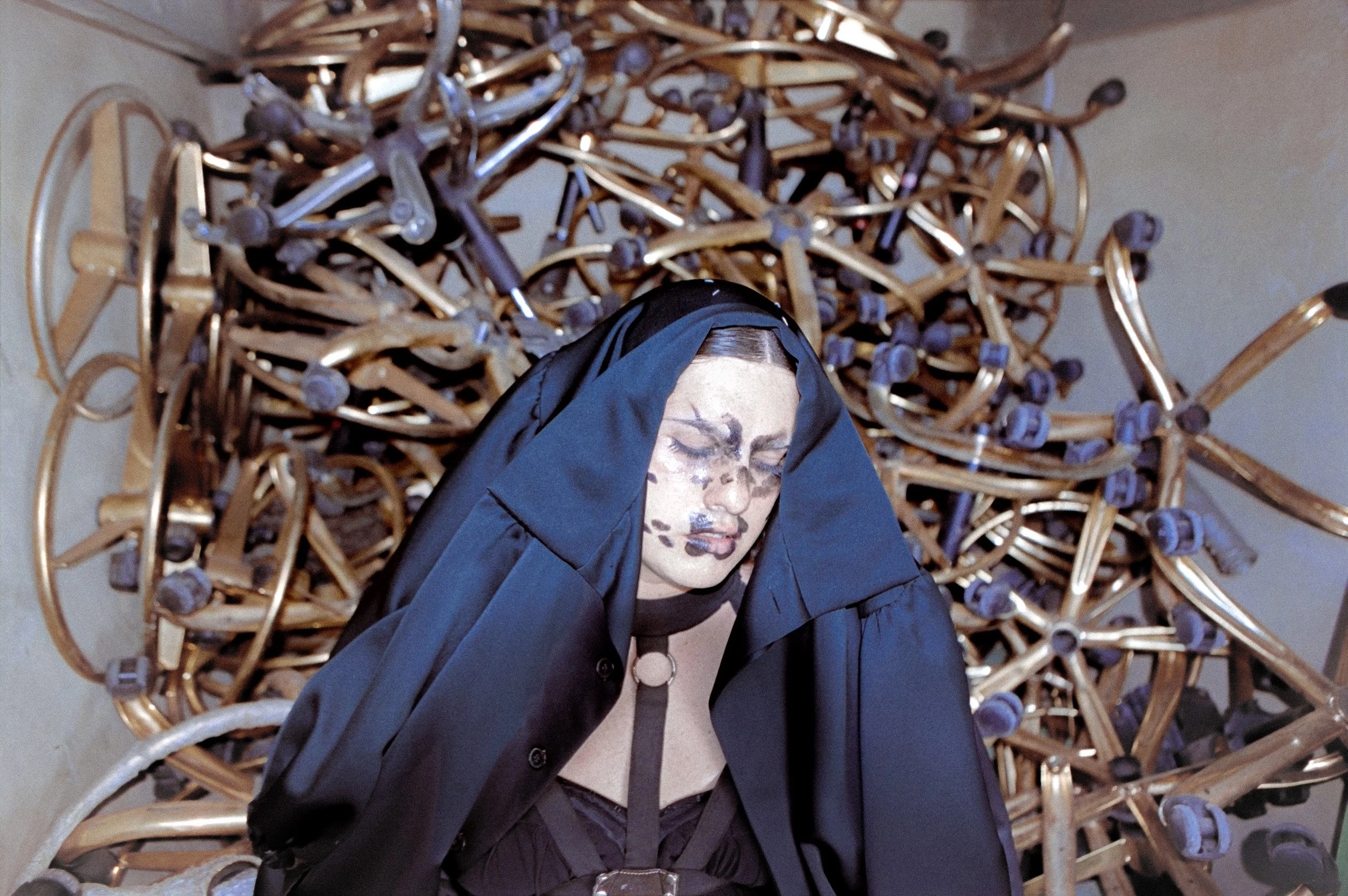 Carmela Wallis Queen K Santiago Méndez photography editorial south american fashion editorial trans artist feminism magazine polyestermagazin polyesterzine polyester zine DJ musician new music
