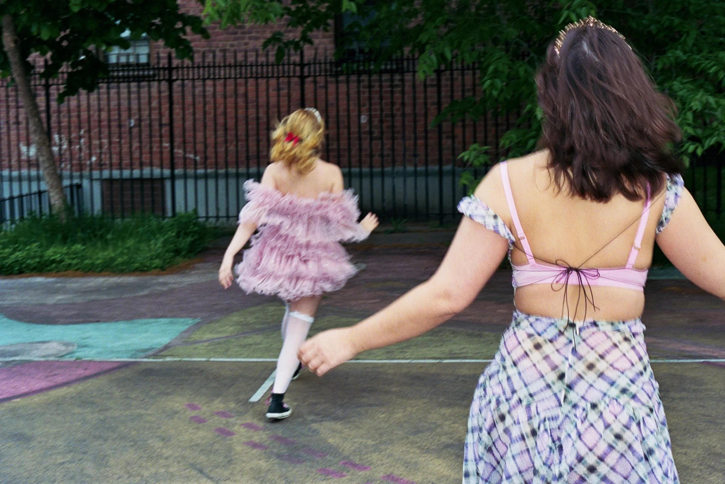 Elsie Fisher Clara Barnstone Irmak Akgur Tyler Oknus polysterzine polyester zine polyestermagazine polyester magazine eighth grade bo burnham SXSW print magazine print media new issue
