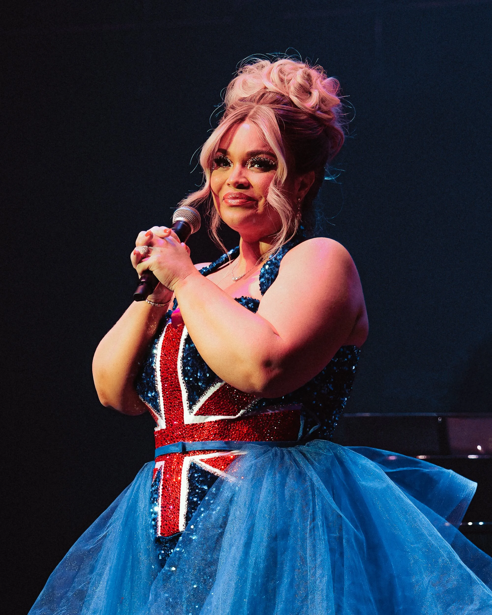 Jenny Arrowsmith photo polyesterzine polyester zine polyester magazine polyestermagazine youtube trisha paytas trishapaytas live photography royal albert hall