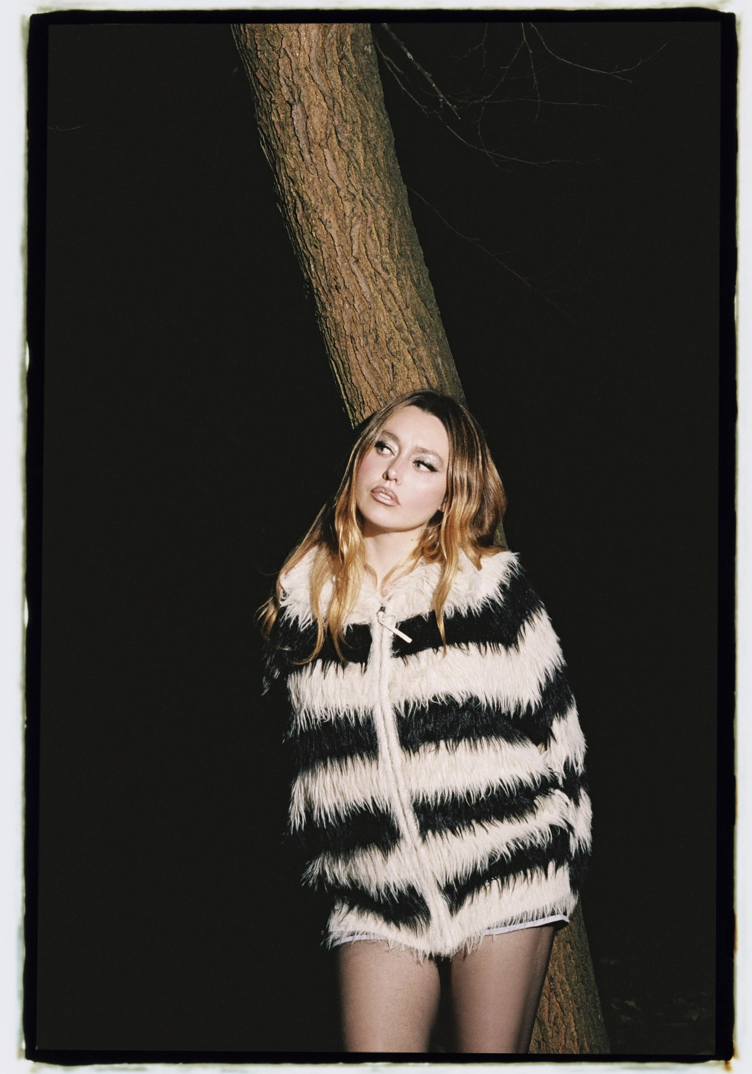 Lewis Vorn Photography Emily Wood Makeup Sky Ferreira night time my time 2016 makeup insp MUA makeup tips editorial