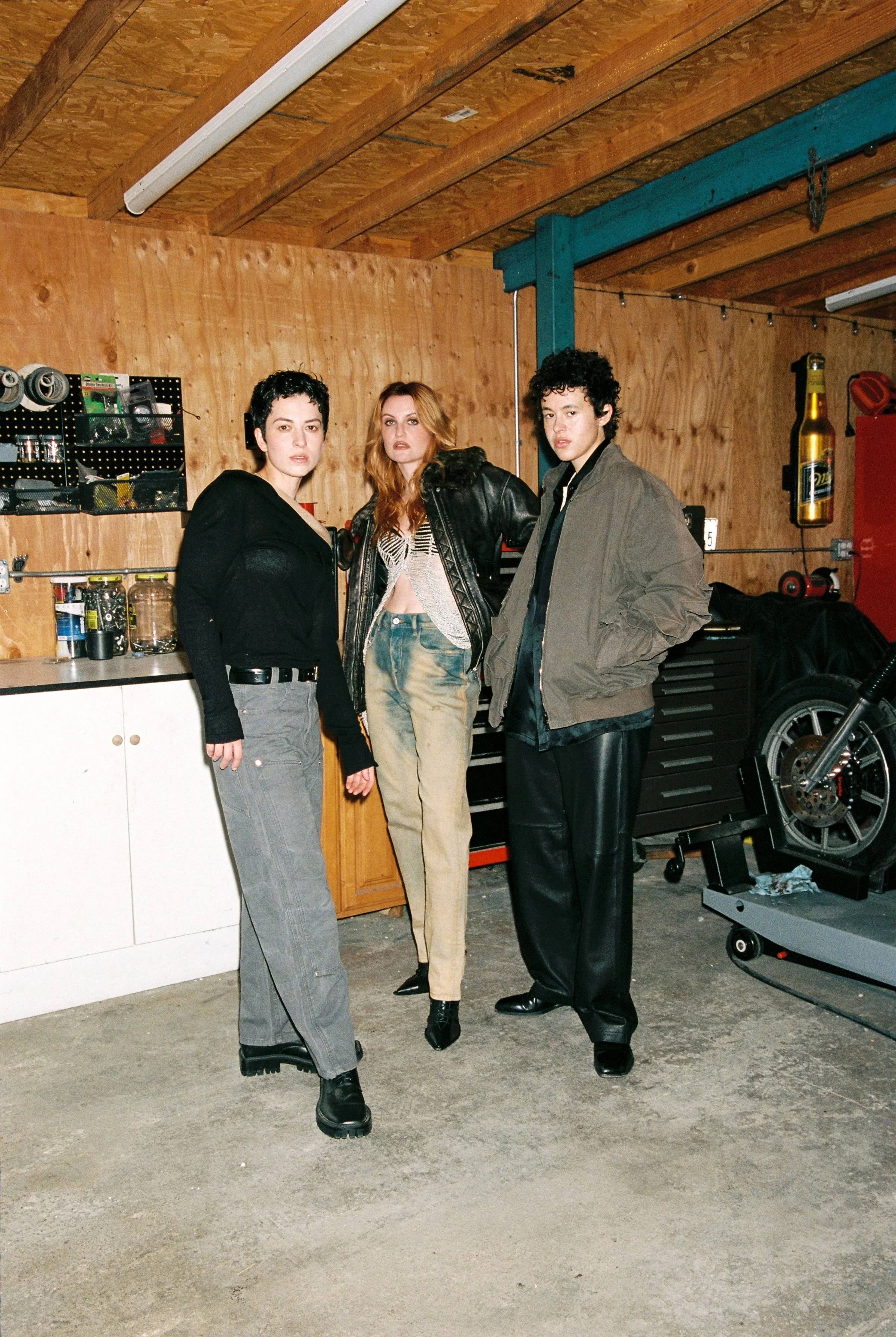 muna polyester cover dancing on the wall 2026 interview