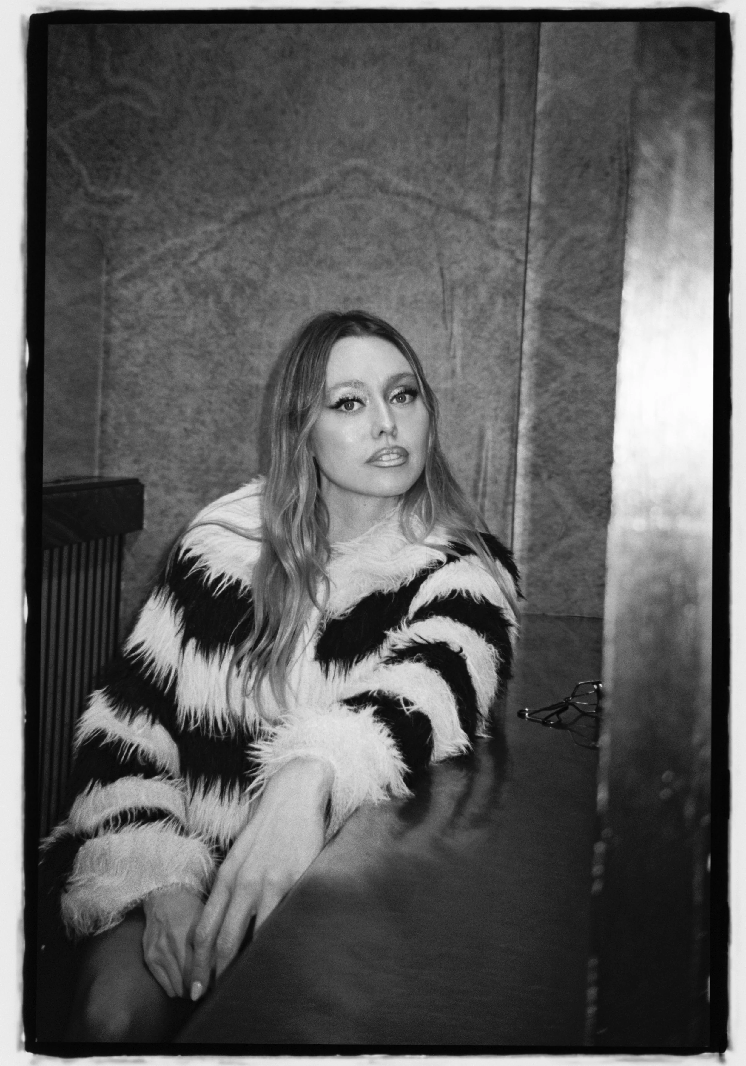 Lewis Vorn Photography Emily Wood Makeup Sky Ferreira night time my time 2016 makeup insp MUA makeup tips editorial