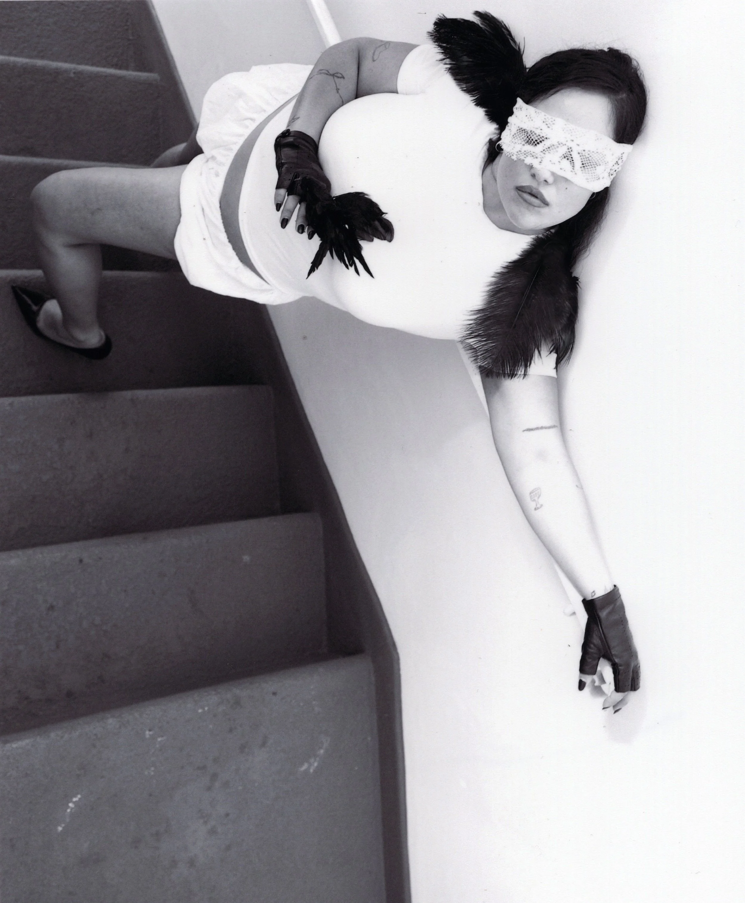 polyesterzine polyester magazine polyester zine creative photoshoot fat fashion fat model editorial plus size fashion editoral anti ai art anti doom scrolling creative fashion