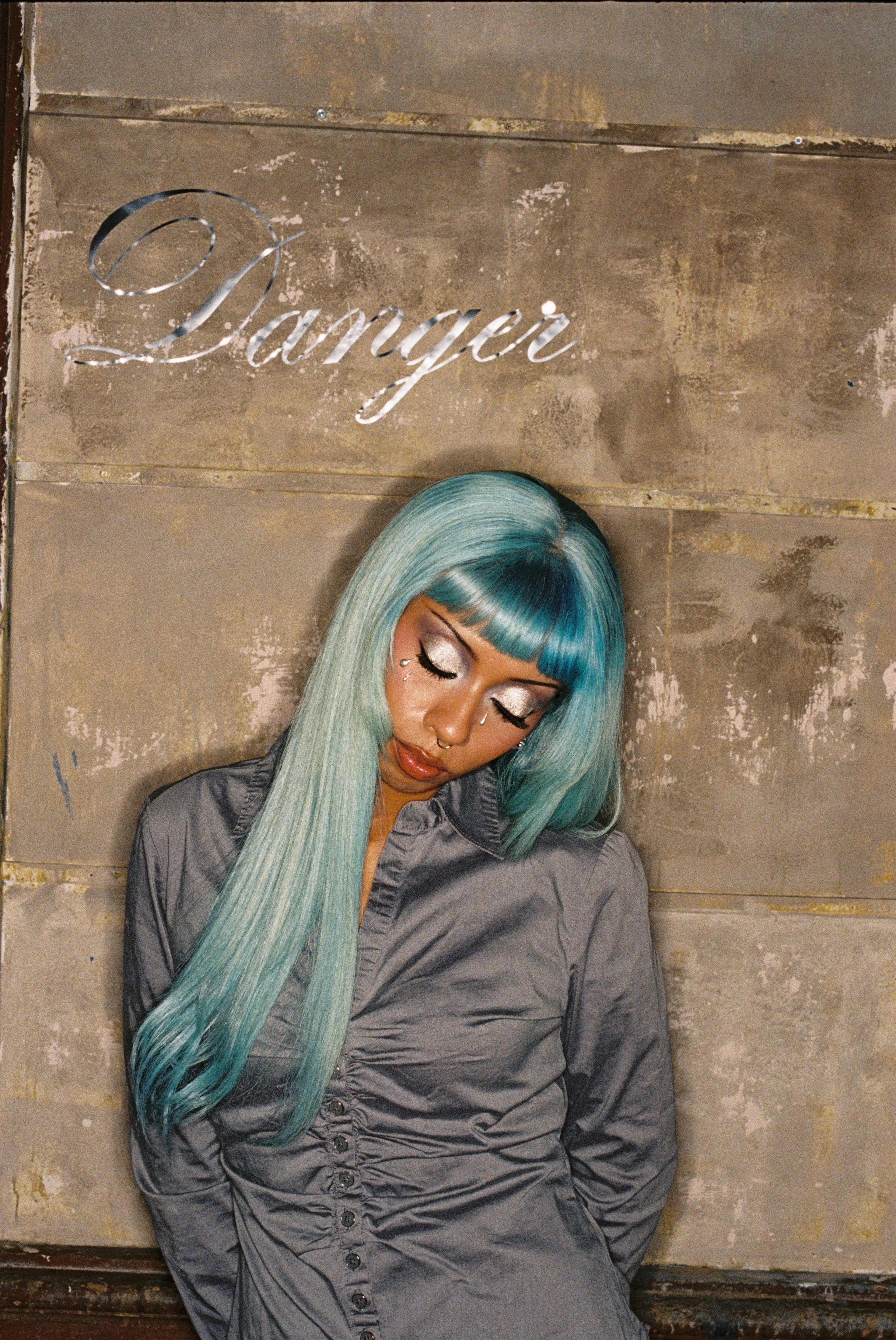 nia archives emotional junglist polyesterzine polyester zine cover feature print lewis vorn