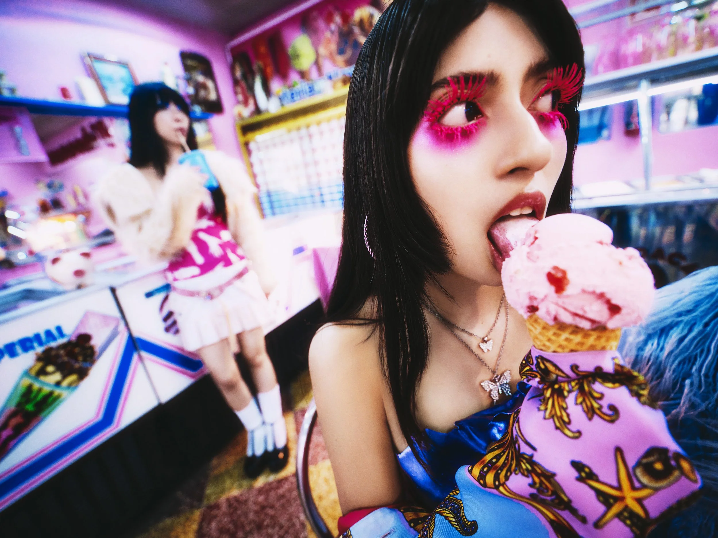 Frederike Wetzels polyesterzine polyester zine polyestermagazine mexico mexican artist fashion editorial berlin fashion witch feminist makeup food photography still life